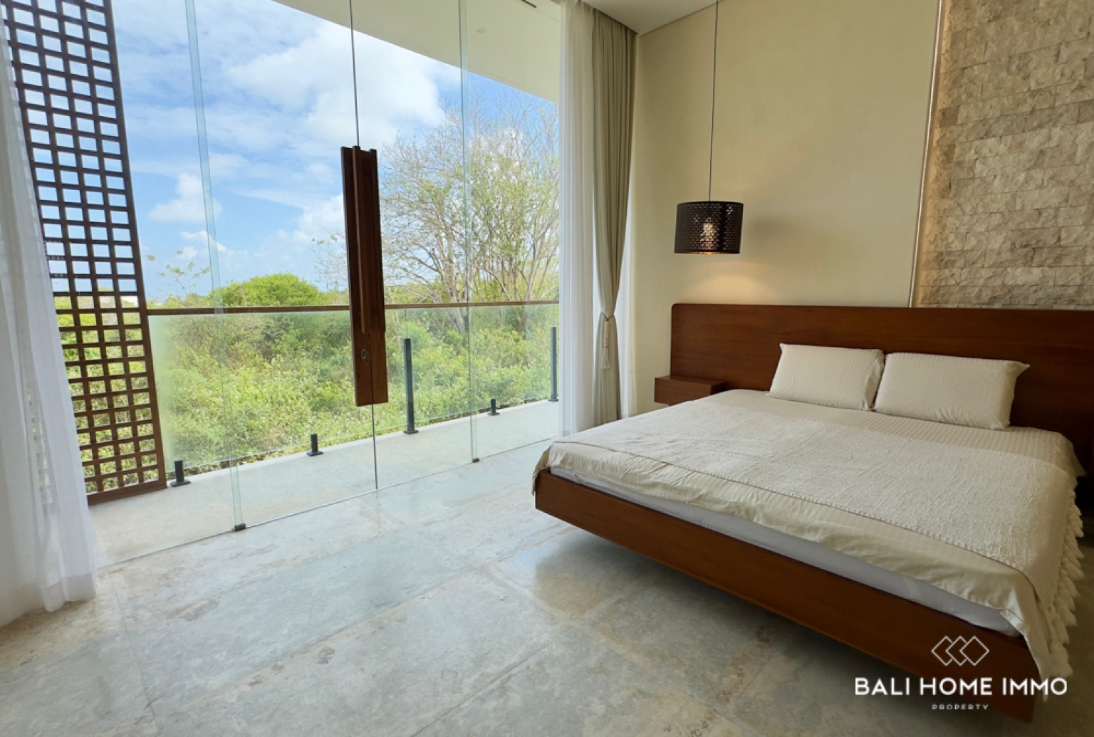 Villa moderne de 2 chambres avec vue sur l'océan à vendre en bail emphytéotique à Pandawa view 10