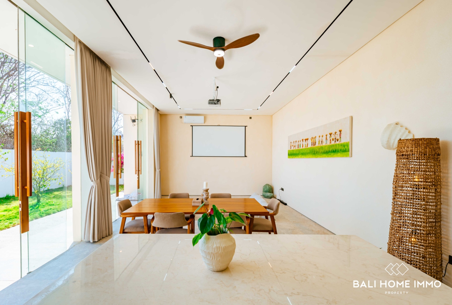 VILLA MODERN 2 KAMAR DENGAN PEMANDANGAN LAUT UNTUK DIJUAL DI PANDAWA view 11