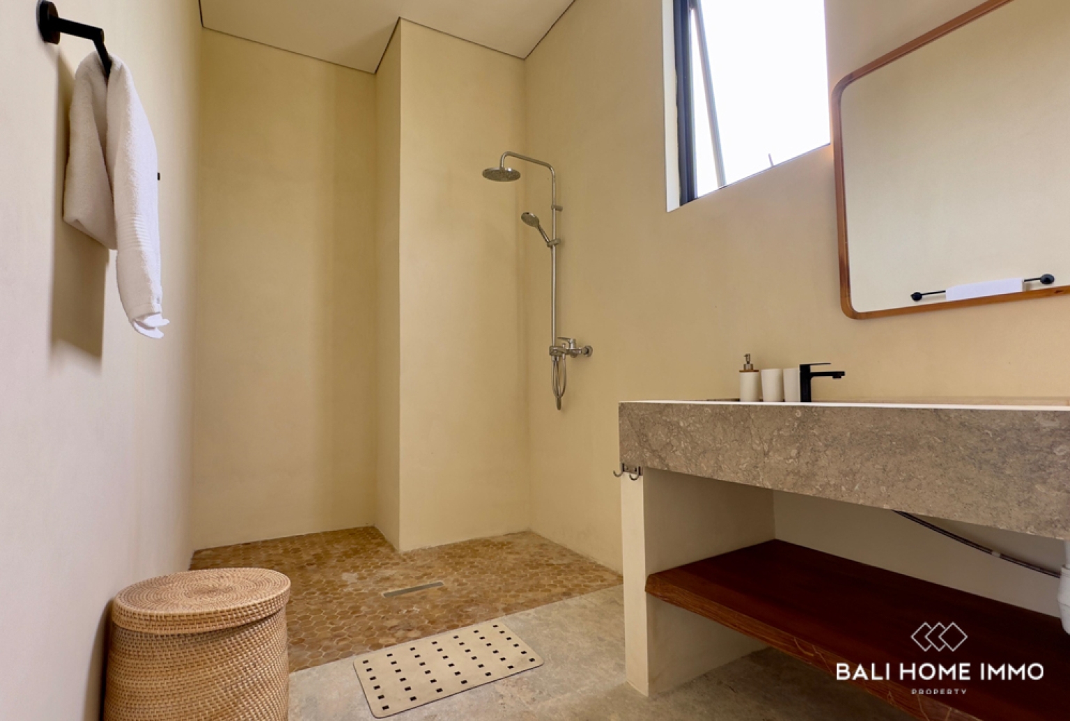 Villa moderne de 2 chambres avec vue sur l'océan à vendre en bail emphytéotique à Pandawa view 16