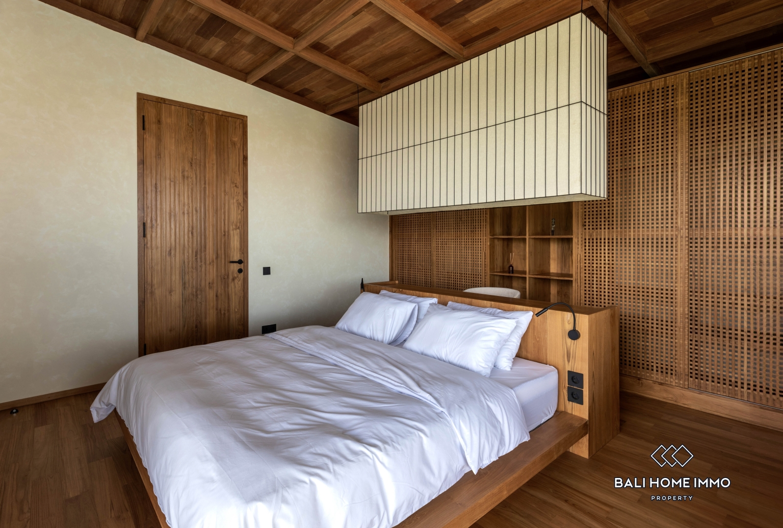 Modern 2-Bedroom Pink Zone Villa for Sale and Rental in Central Ubud view 7