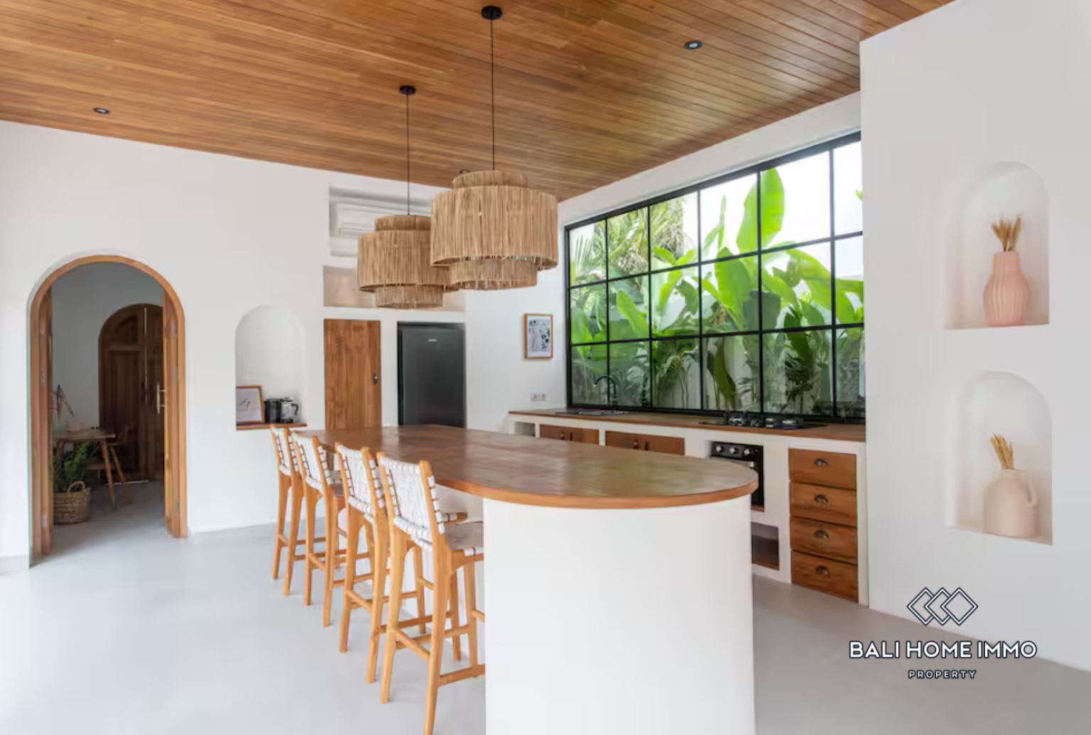 Modern 2 Bedroom Tropical Villa for Sale in Bingin view 9
