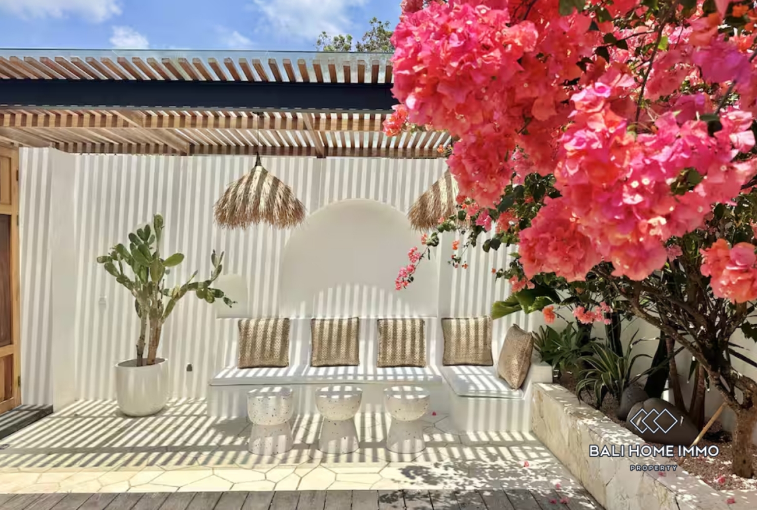 Modern 2 Bedroom Tropical Villa for Sale in Bingin view 24