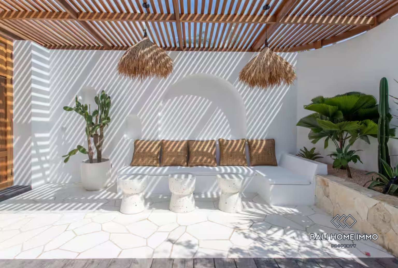 Modern 2 Bedroom Tropical Villa for Sale in Bingin view 25