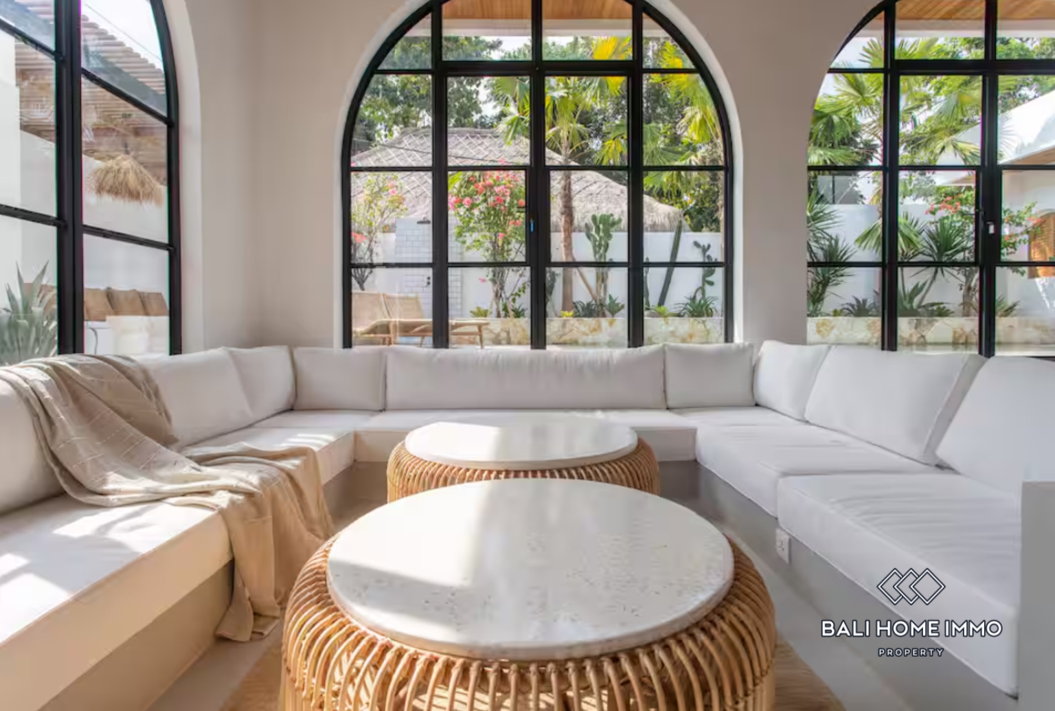 Modern 2 Bedroom Tropical Villa for Sale in Bingin view 6