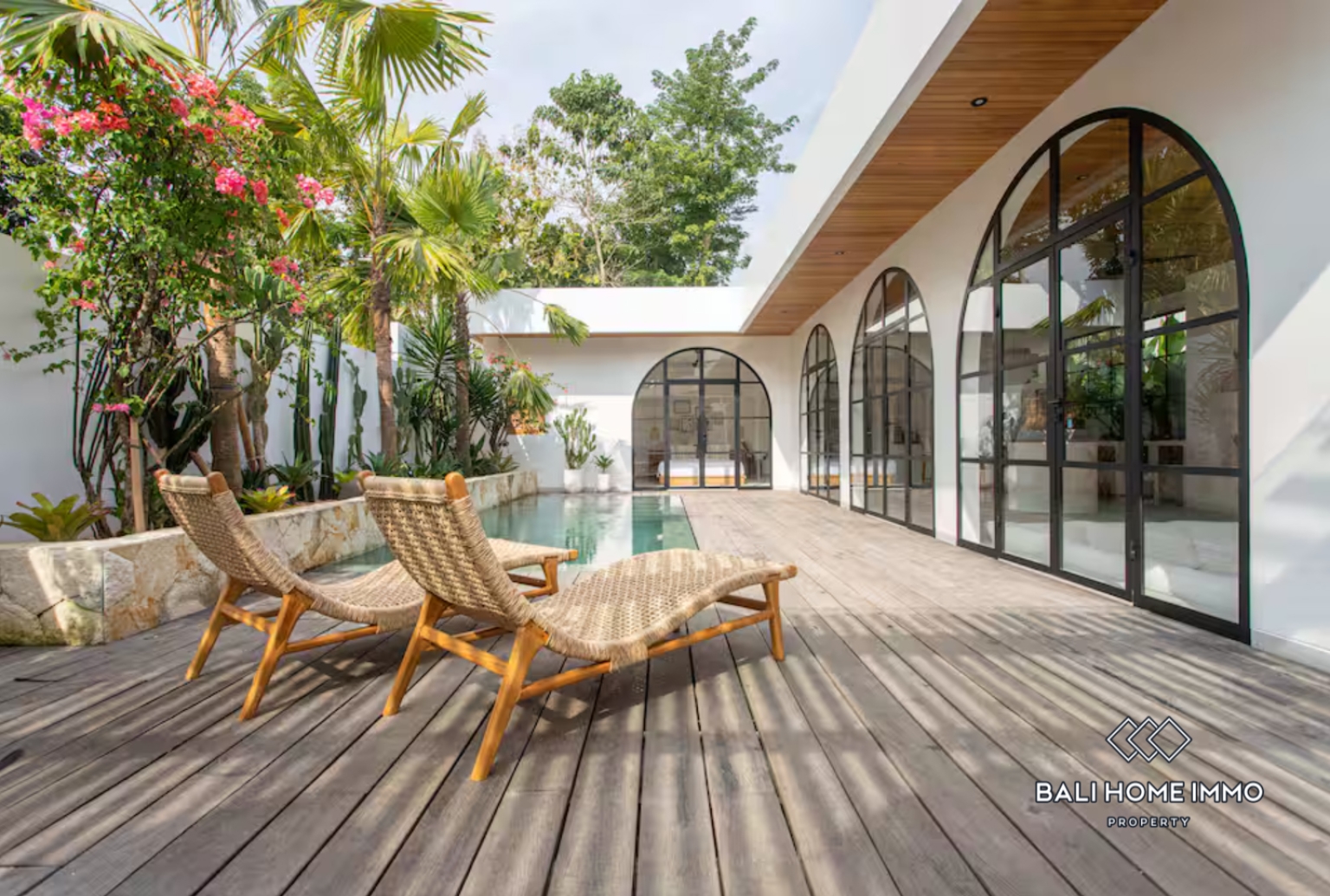 Modern 2 Bedroom Tropical Villa for Sale in Bingin view 26