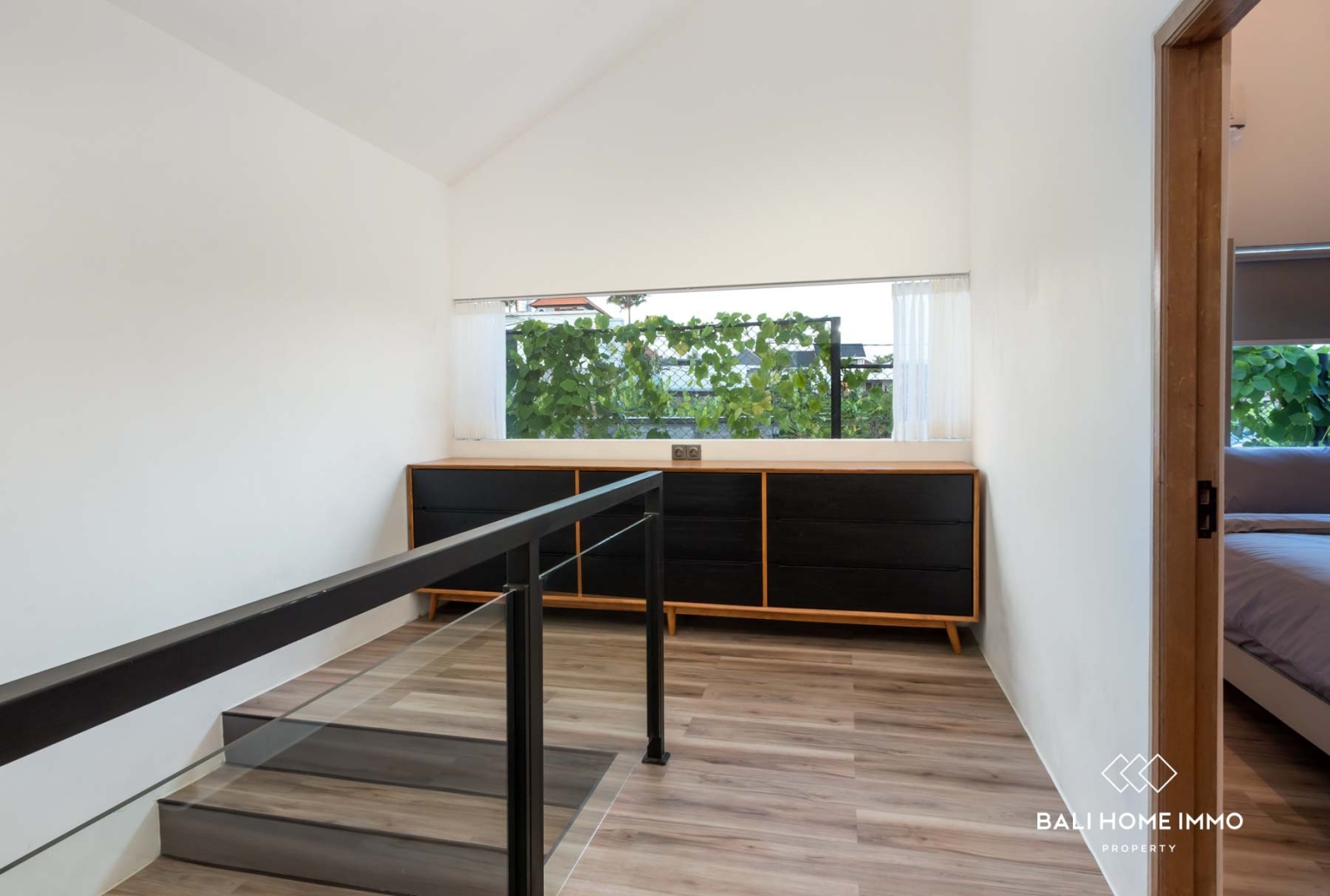 Villa Modern 2 Kamar UNTUK DIJUAL DENGAN SERTIFIKAT LEASEHOLD di UMALAS BALI view 14