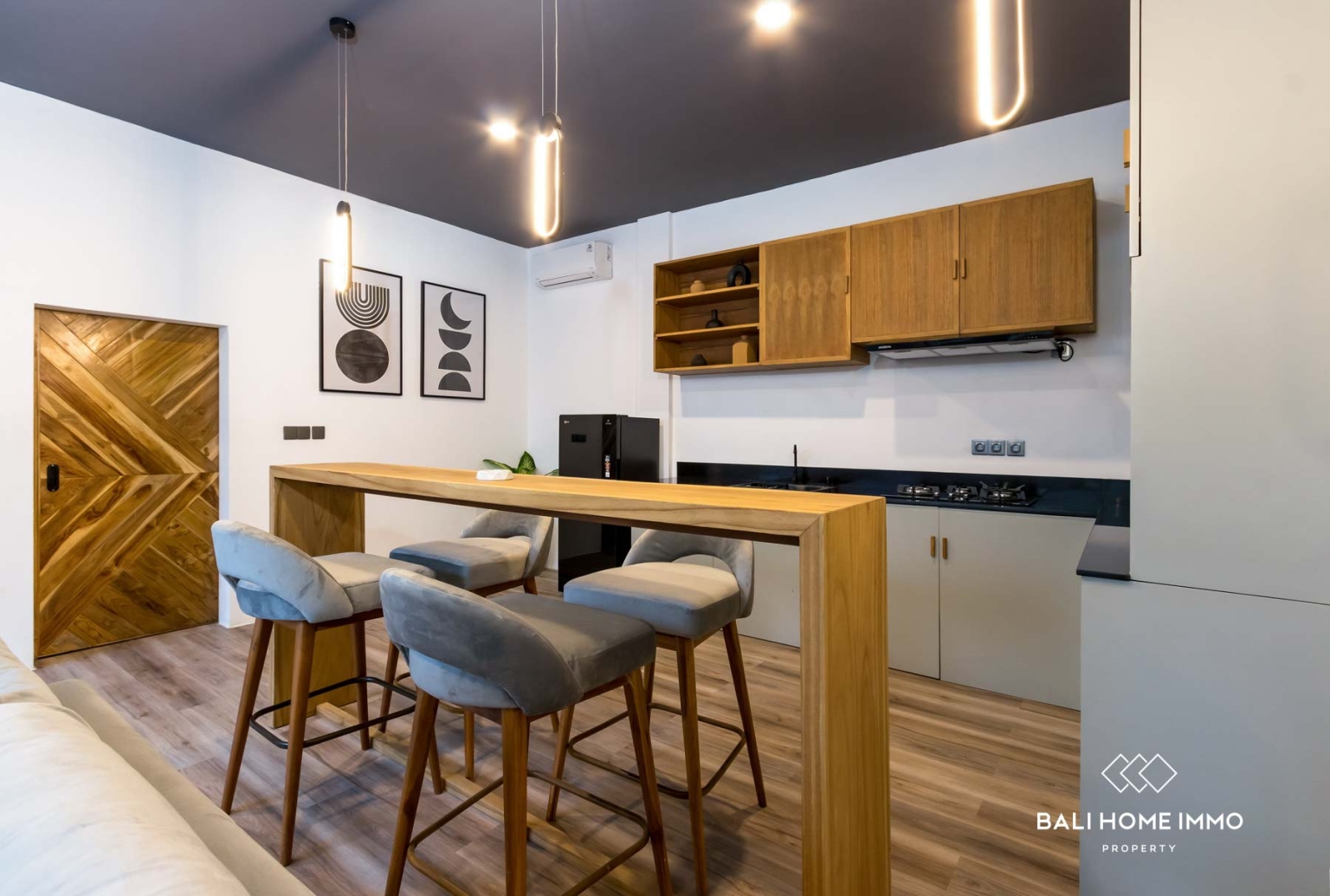 Villa Modern 2 Kamar UNTUK DIJUAL DENGAN SERTIFIKAT LEASEHOLD di UMALAS BALI view 8