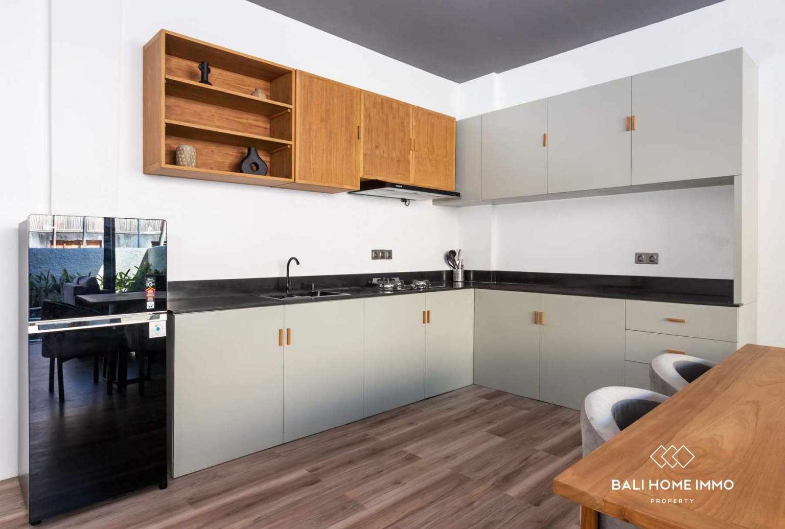 Villa Modern 2 Kamar UNTUK DIJUAL DENGAN SERTIFIKAT LEASEHOLD di UMALAS BALI view 11