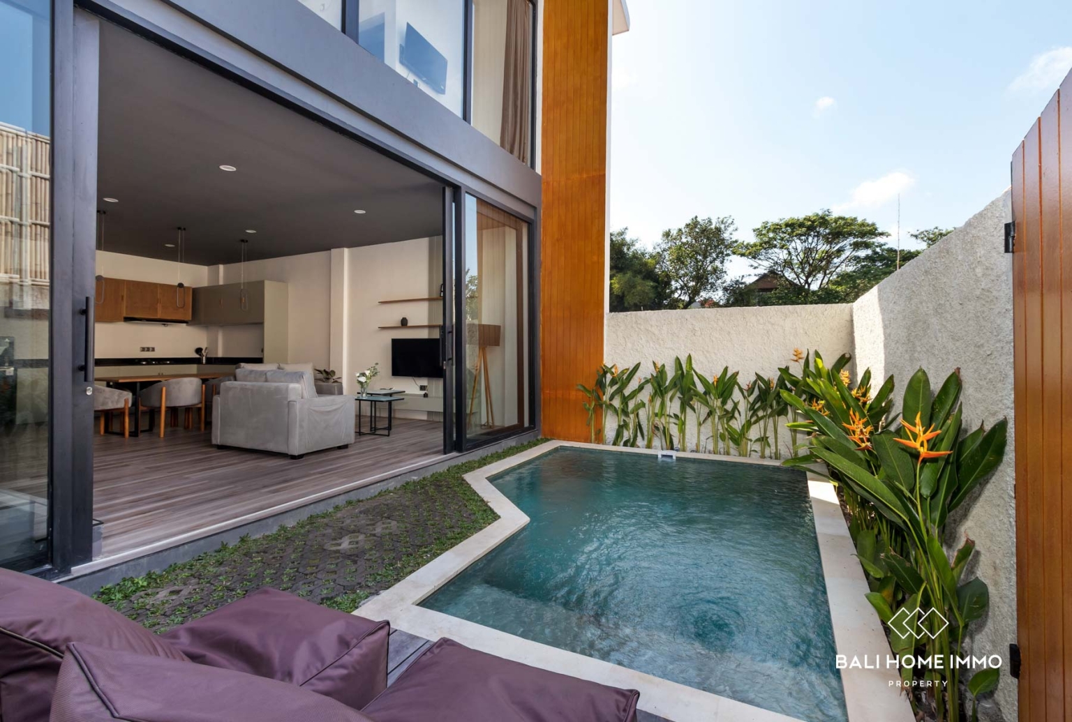 Villa Modern 2 Kamar UNTUK DIJUAL DENGAN SERTIFIKAT LEASEHOLD di UMALAS BALI view 22