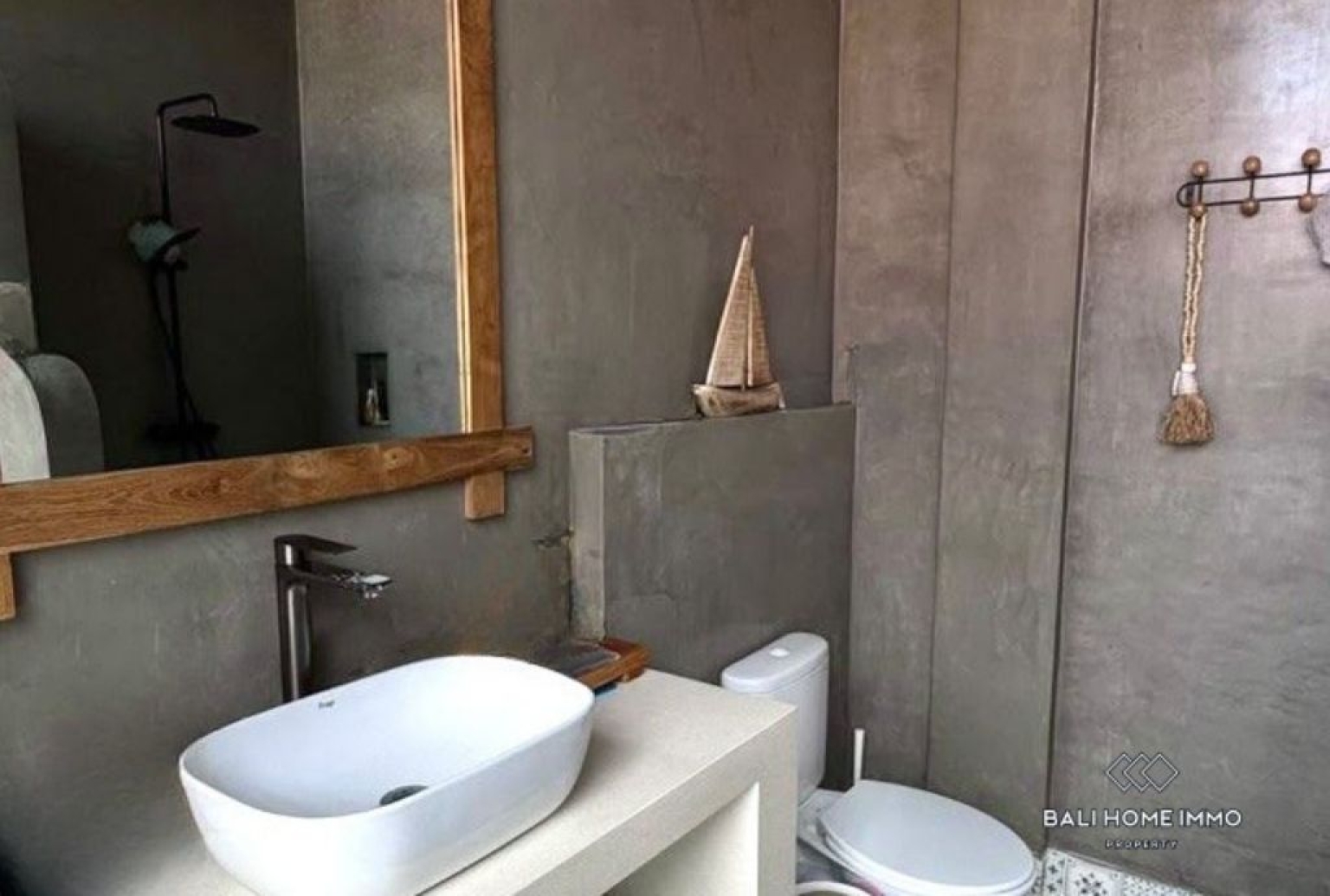 Modern 2 Bedroom Villa for Sale and Rental in Babakan Bali view 13