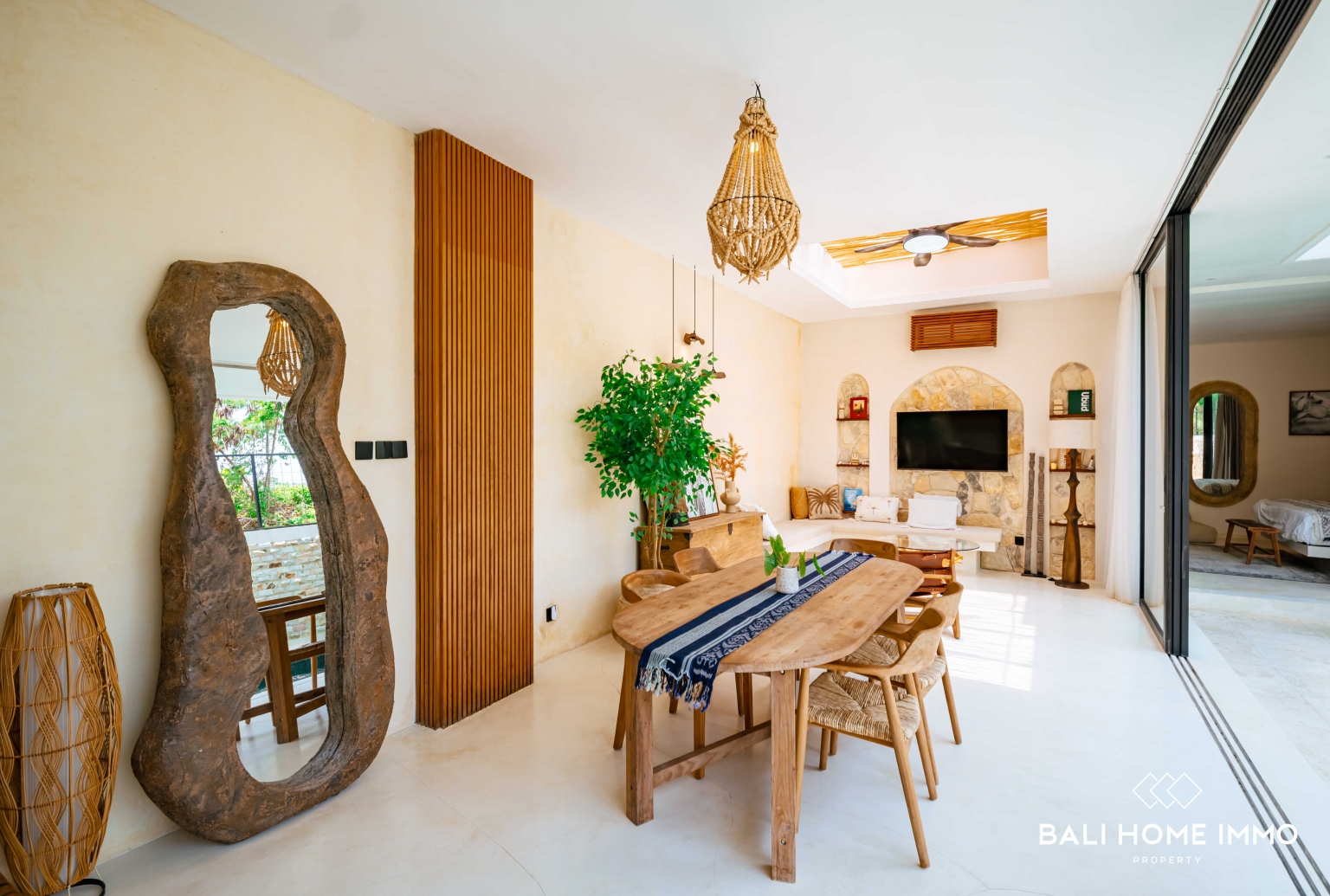 Villa moderne de 2 chambres à vendre à Bingin – Terrasse sur le toit et cadre verdoyant et paisible view 8