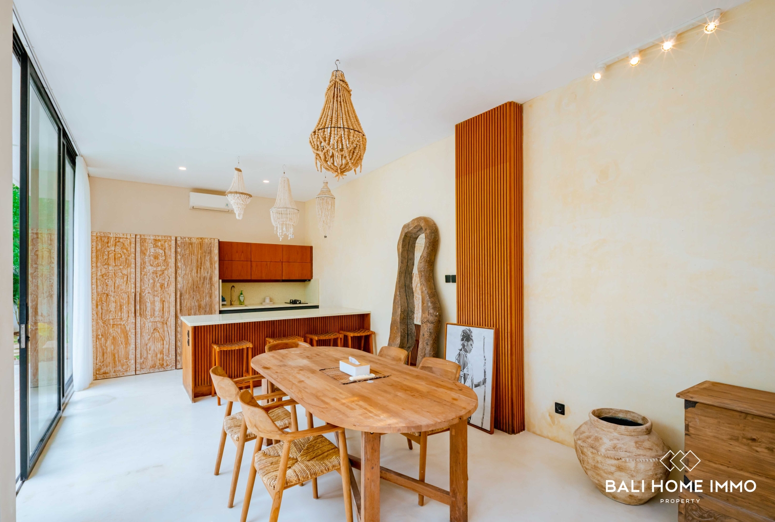Modern 2 Bedroom Villa for Sale in Bingin – Rooftop Terrace & Peaceful Green Surroundings view 9