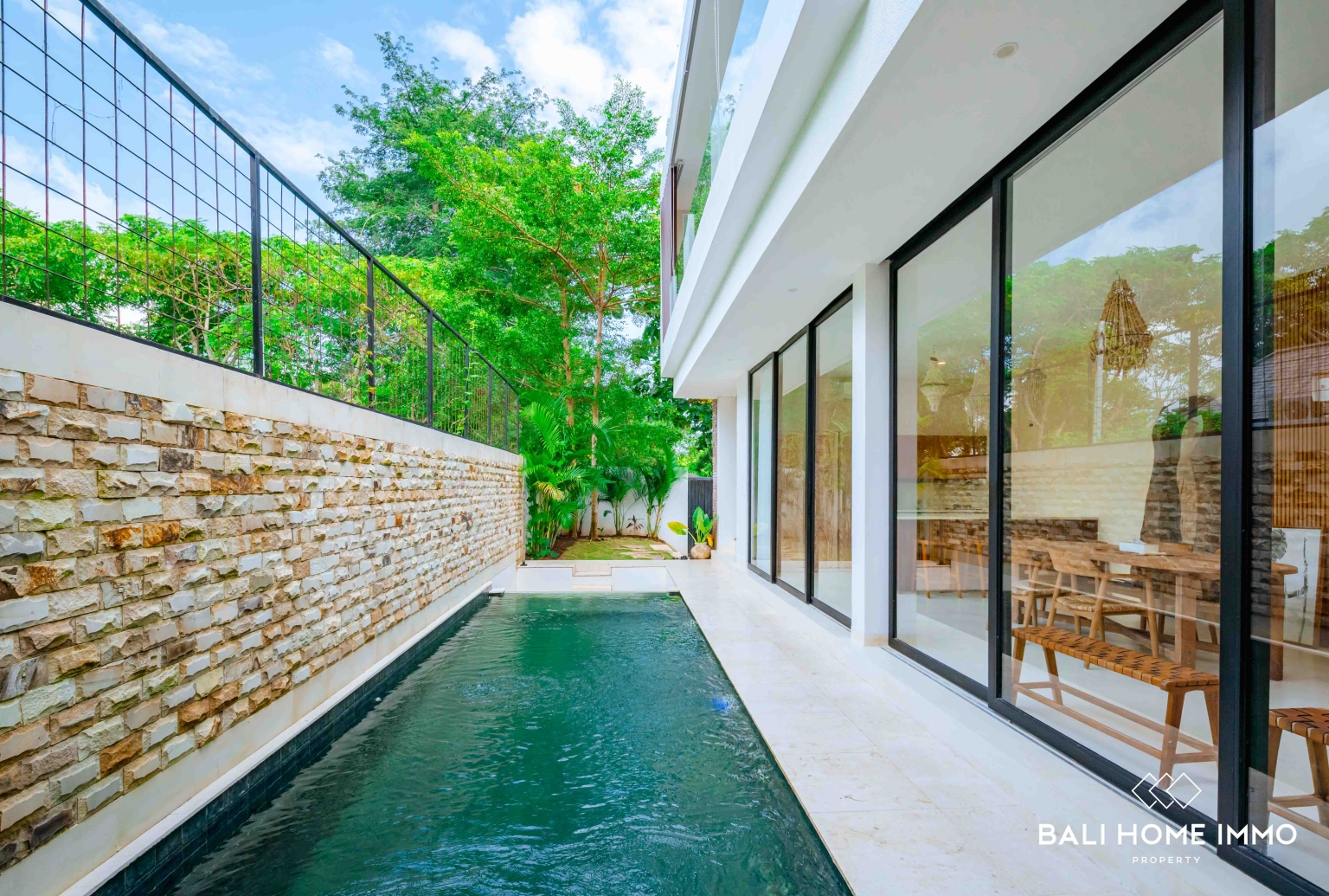 Modern 2 Bedroom Villa for Sale in Bingin – Rooftop Terrace & Peaceful Green Surroundings view 22