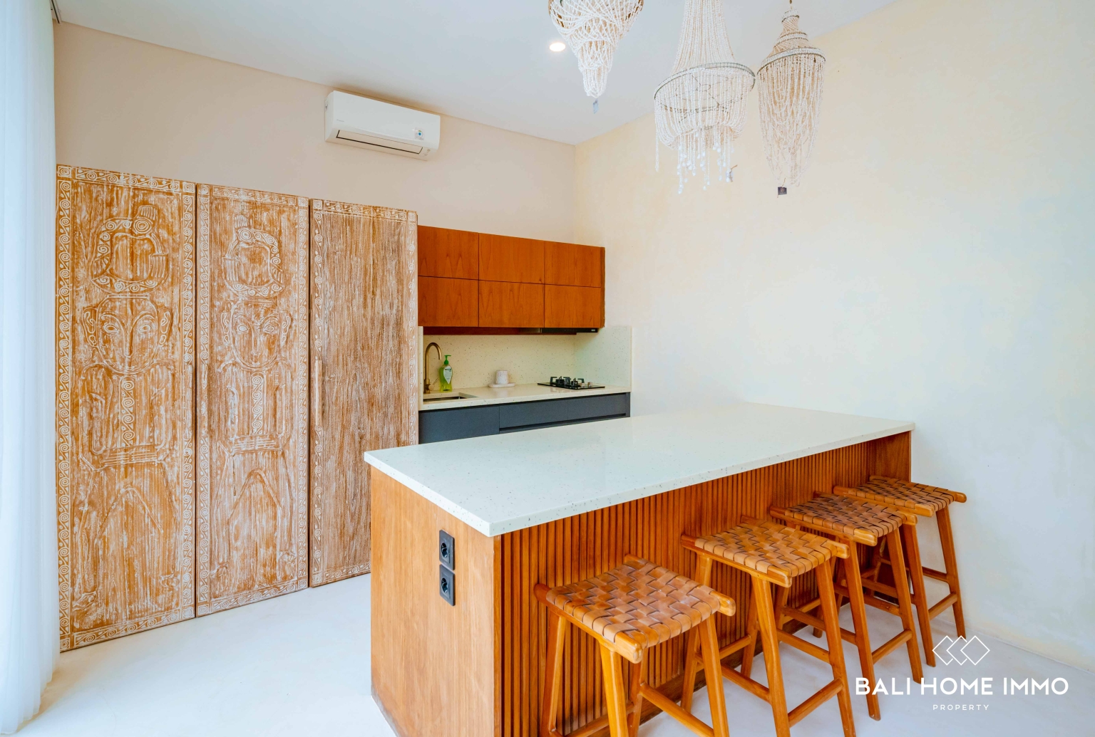 Modern 2 Bedroom Villa for Sale in Bingin – Rooftop Terrace & Peaceful Green Surroundings view 14