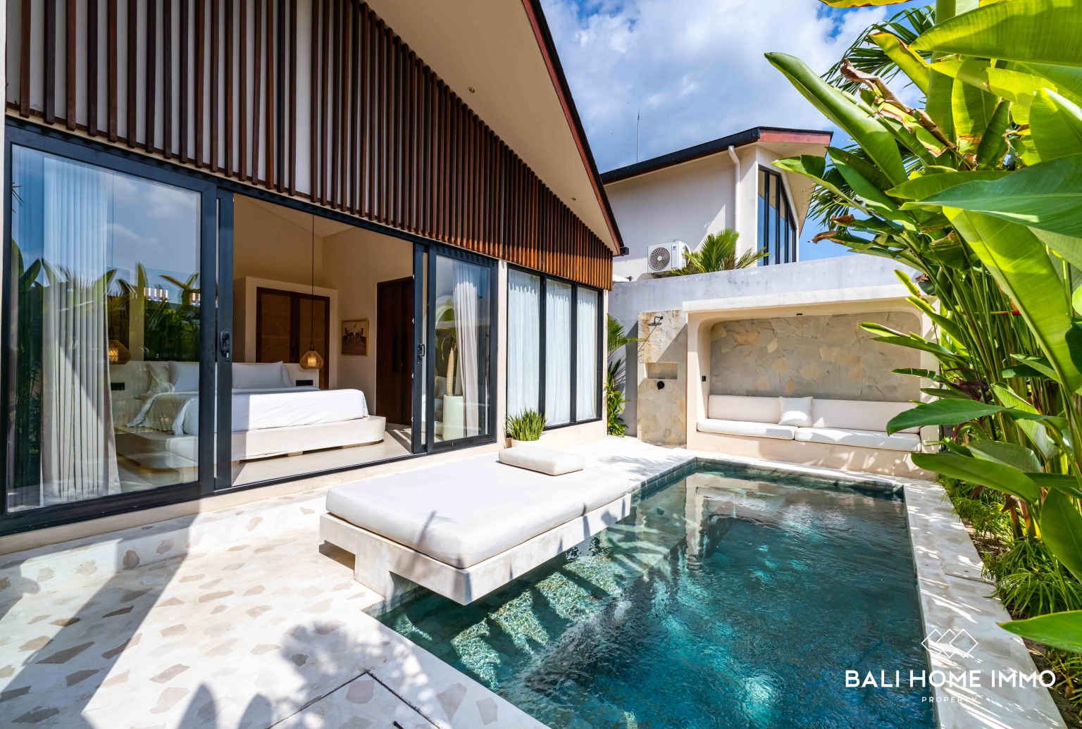 Villa moderne de 2 chambres à vendre à Cemagi, Bali view 2