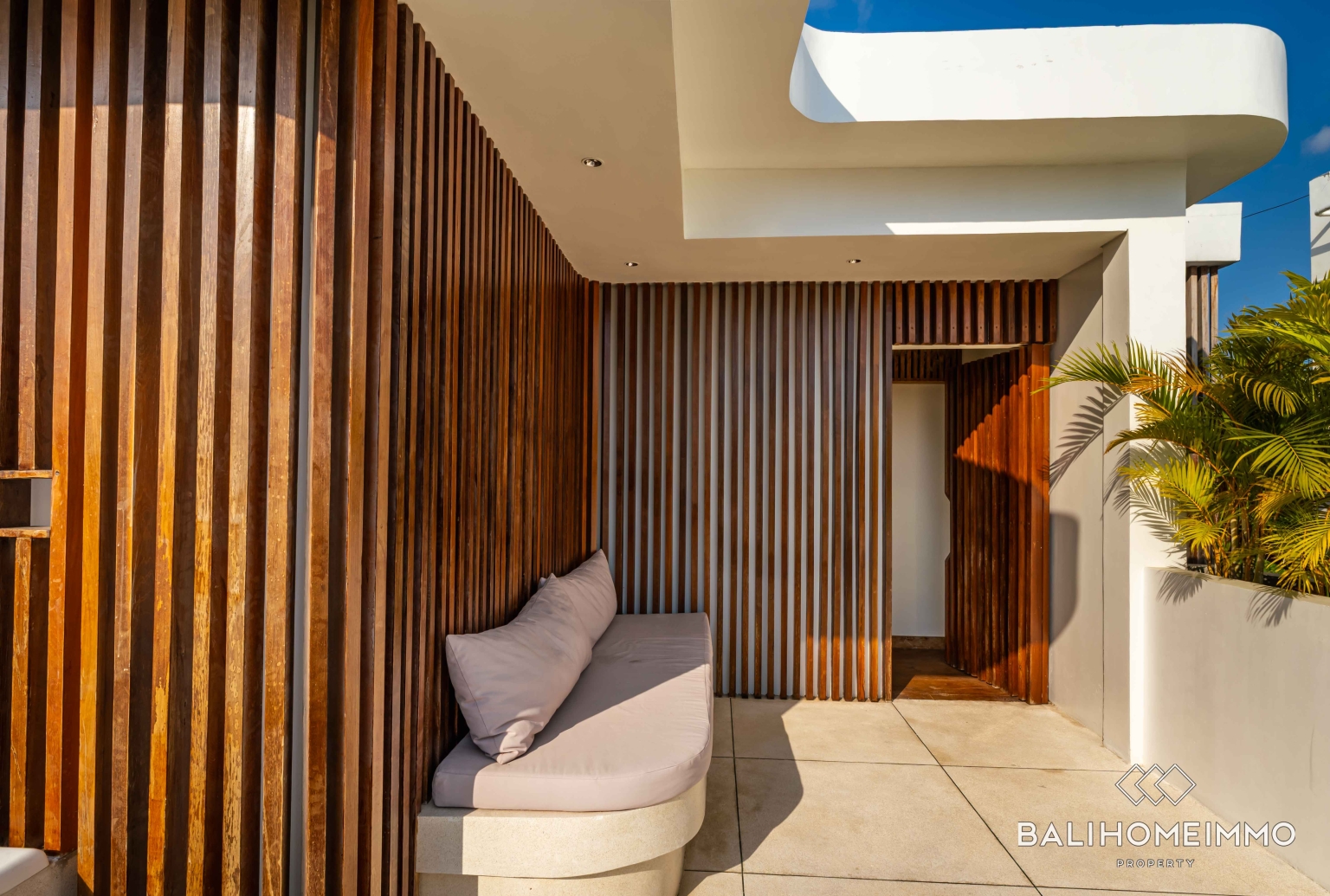 Villa Modern 2 Kamar Tidur Dijual Hak Milik di Berawa Bali view 28