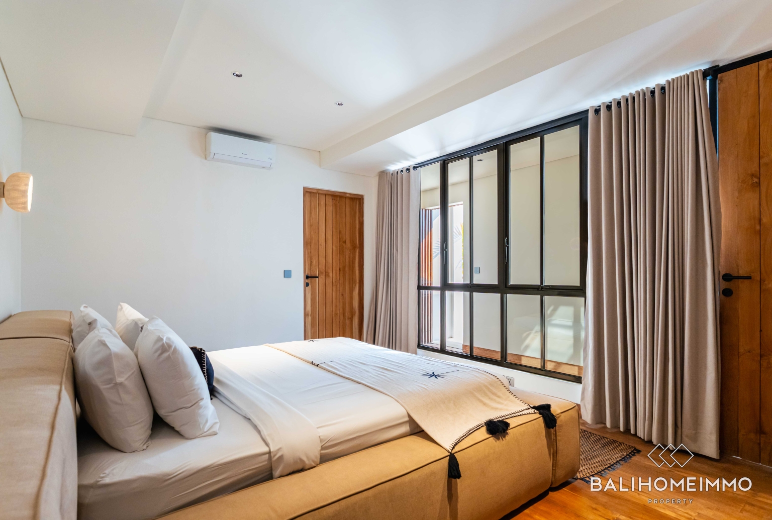 Villa Modern 2 Kamar Tidur Dijual Hak Milik di Berawa Bali view 18