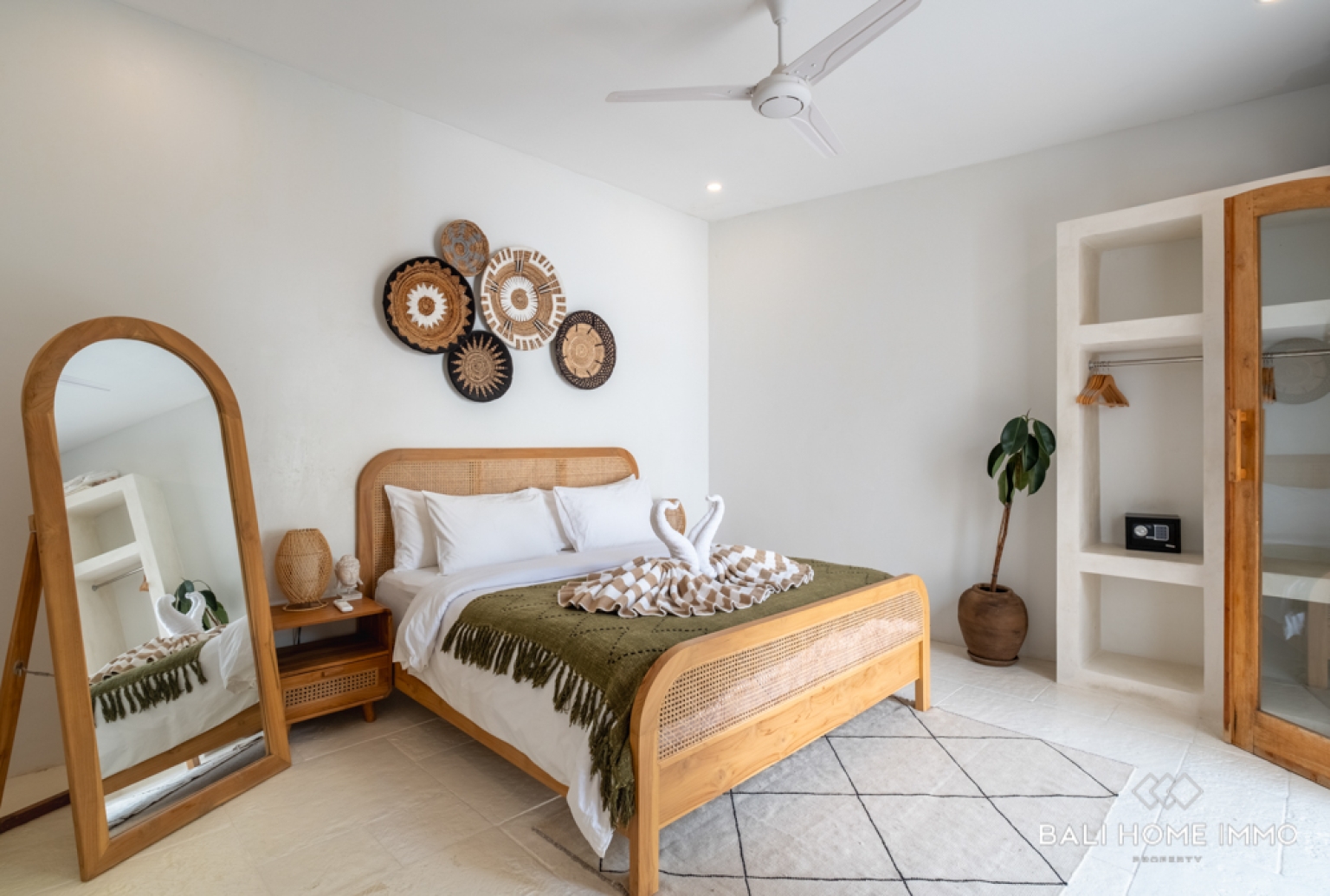 MODERN 2 BEDROOM VILLA FOR SALE LEASEHOLD IN BINGIN view 11