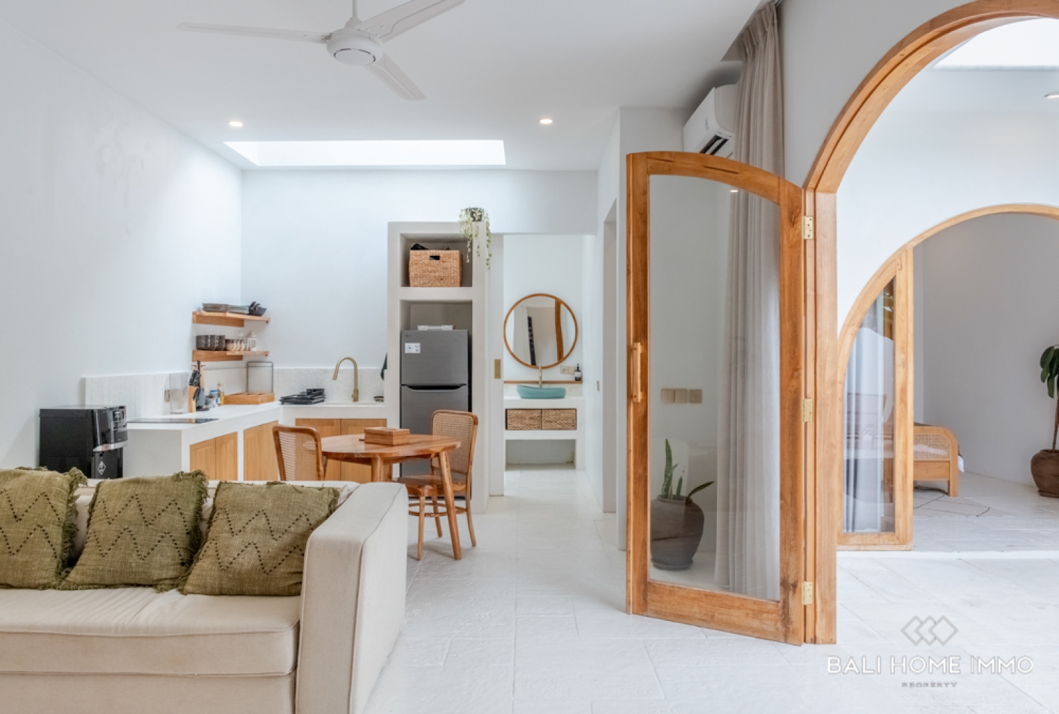 MODERN 2 BEDROOM VILLA FOR SALE LEASEHOLD IN BINGIN view 6