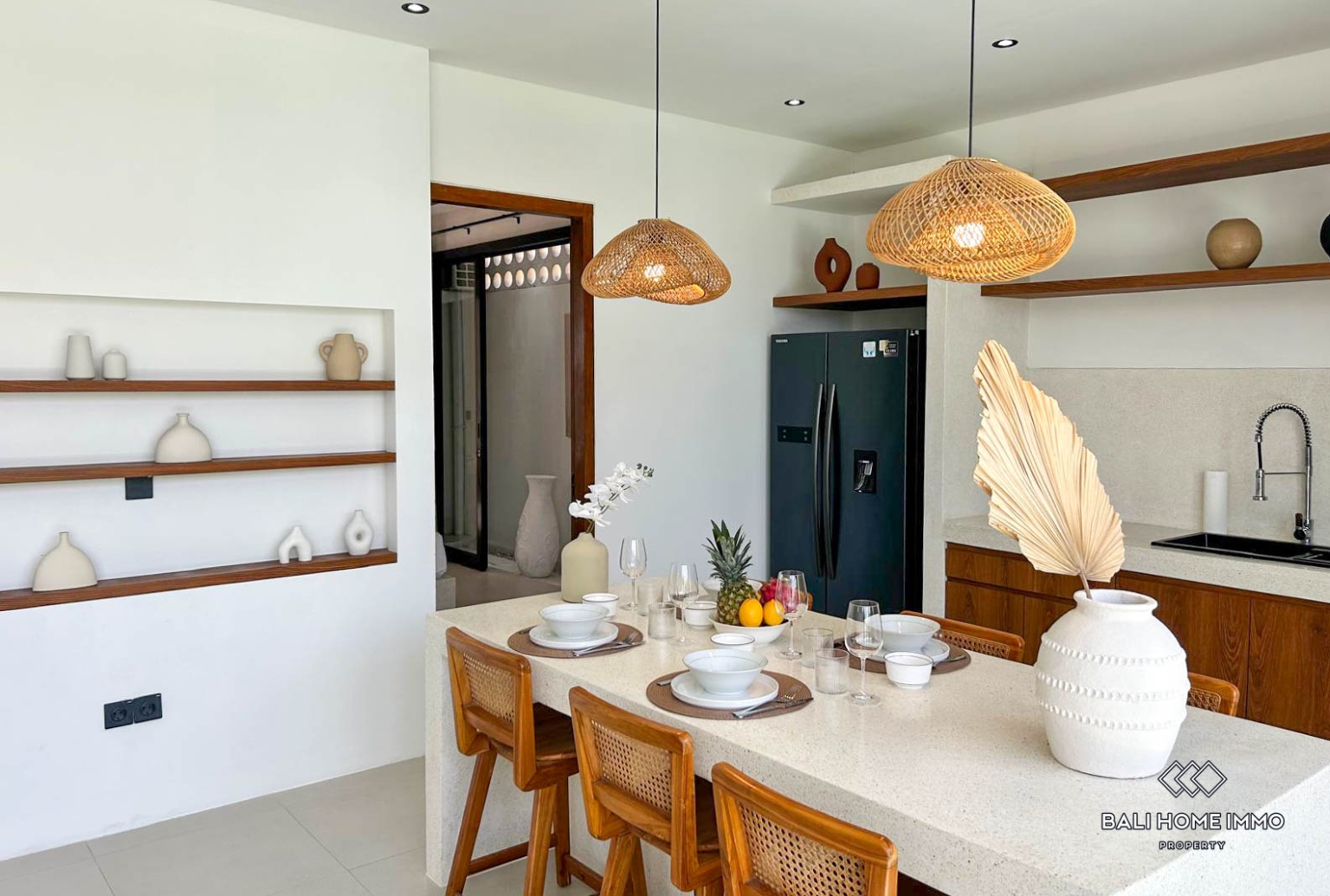 Modern 2-Bedroom Villa for Sale Leasehold in Canggu view 3