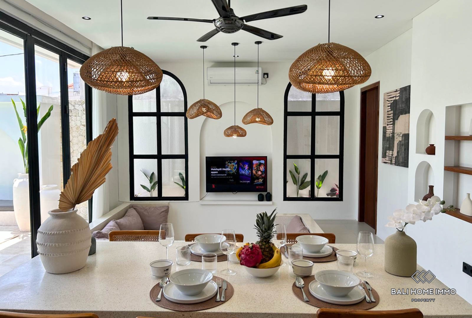 Modern 2-Bedroom Villa for Sale Leasehold in Canggu view 2