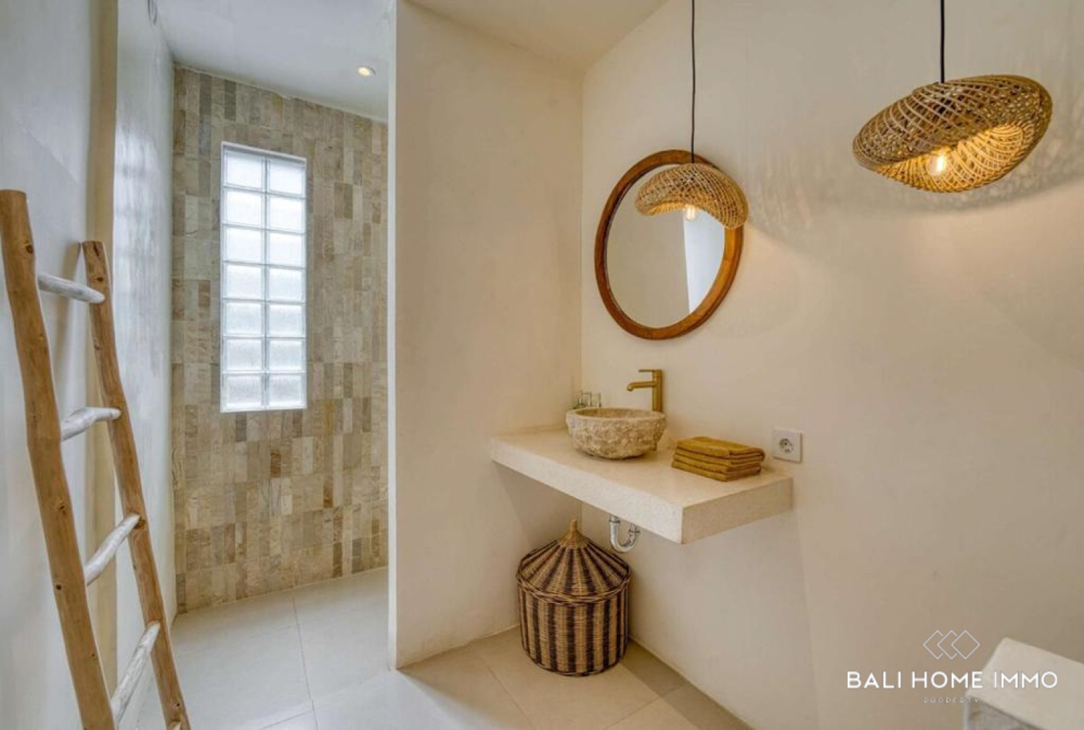 Villa moderne de 2 chambres à vendre en bail emphytéotique à Melasti view 11
