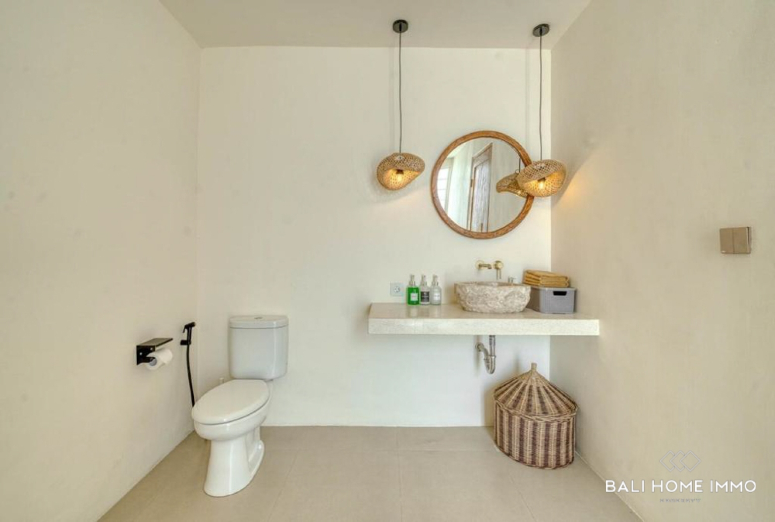 Villa moderne de 2 chambres à vendre en bail emphytéotique à Melasti view 10