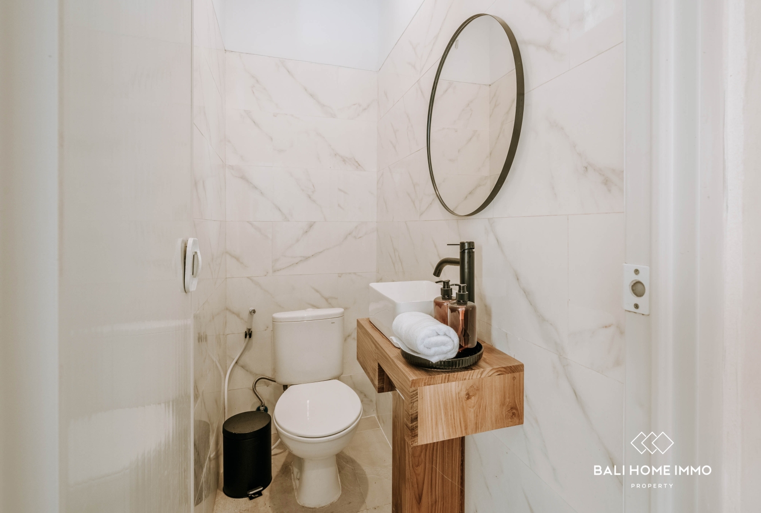 Villa Modern 2 Kamar Dijual di dalam kompleks villa di Tumbak Bayuh view 14