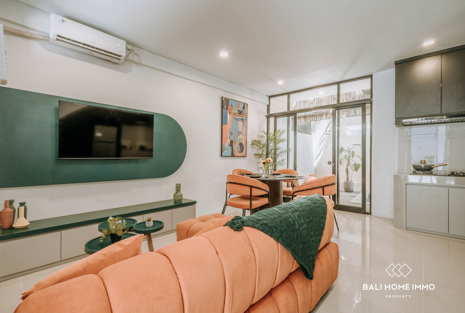 Villa Modern 2 Kamar Dijual di dalam kompleks villa di Tumbak Bayuh view 3