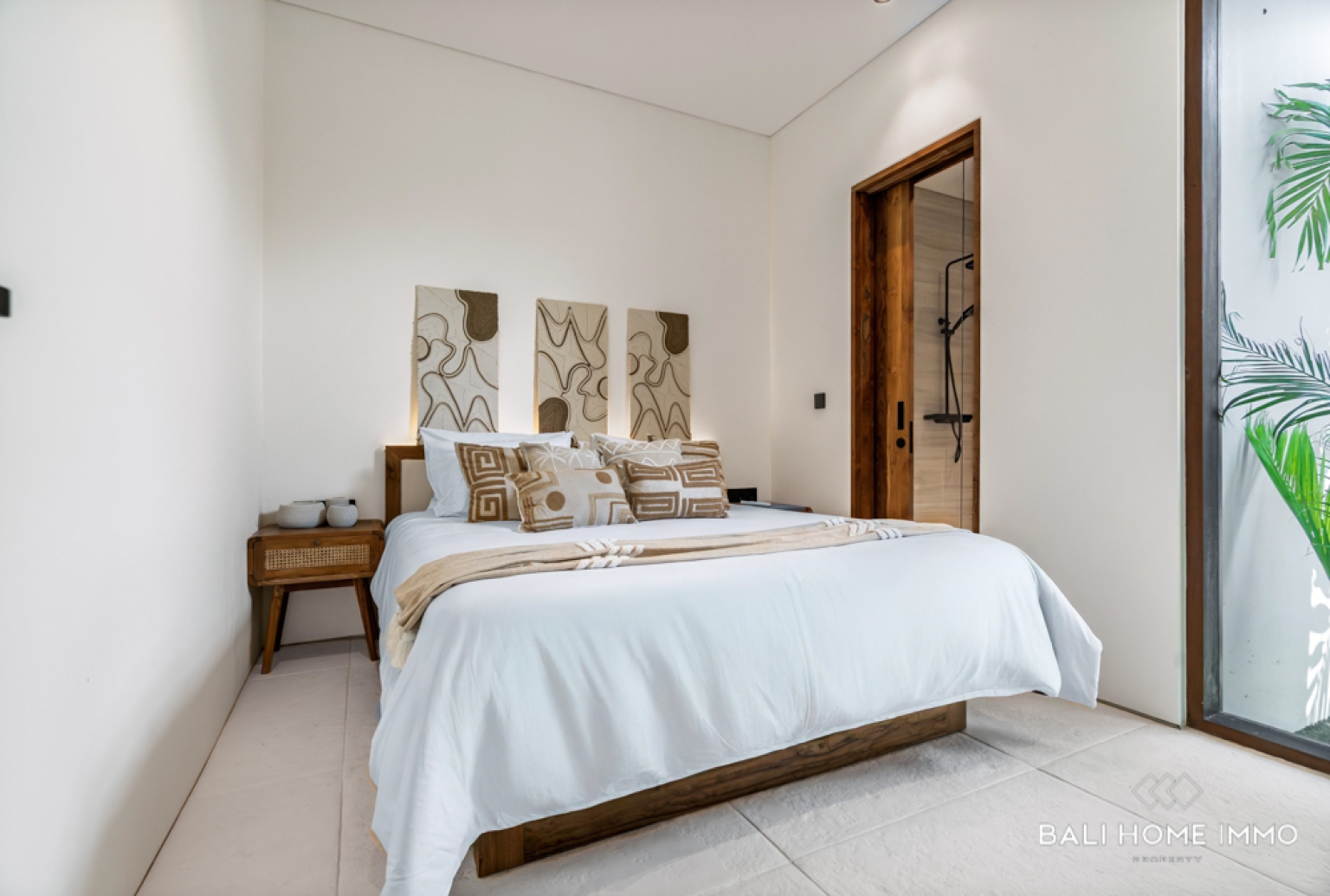 MODERN 3 BEDROOM OCEAN VIEW VILLA IN BINGIN view 16