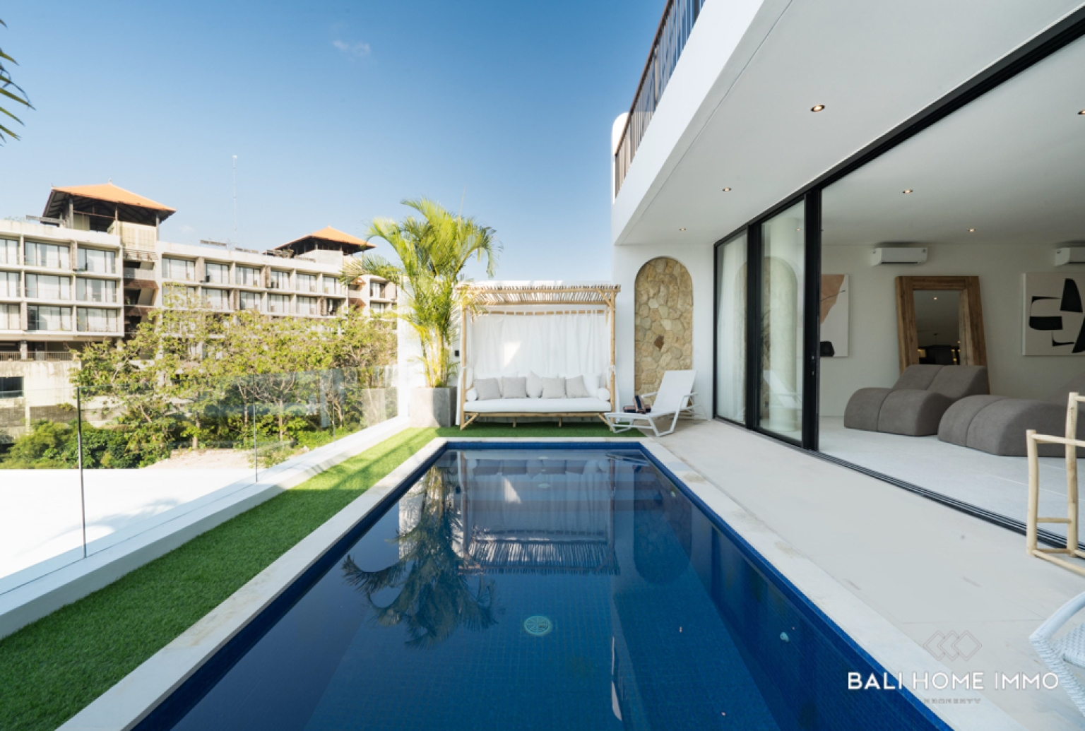 MODERN 3 BEDROOM OCEAN VIEW VILLA IN BINGIN view 2