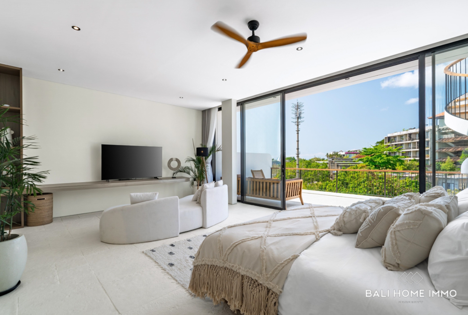 MODERN 3 BEDROOM OCEAN VIEW VILLA IN BINGIN view 14