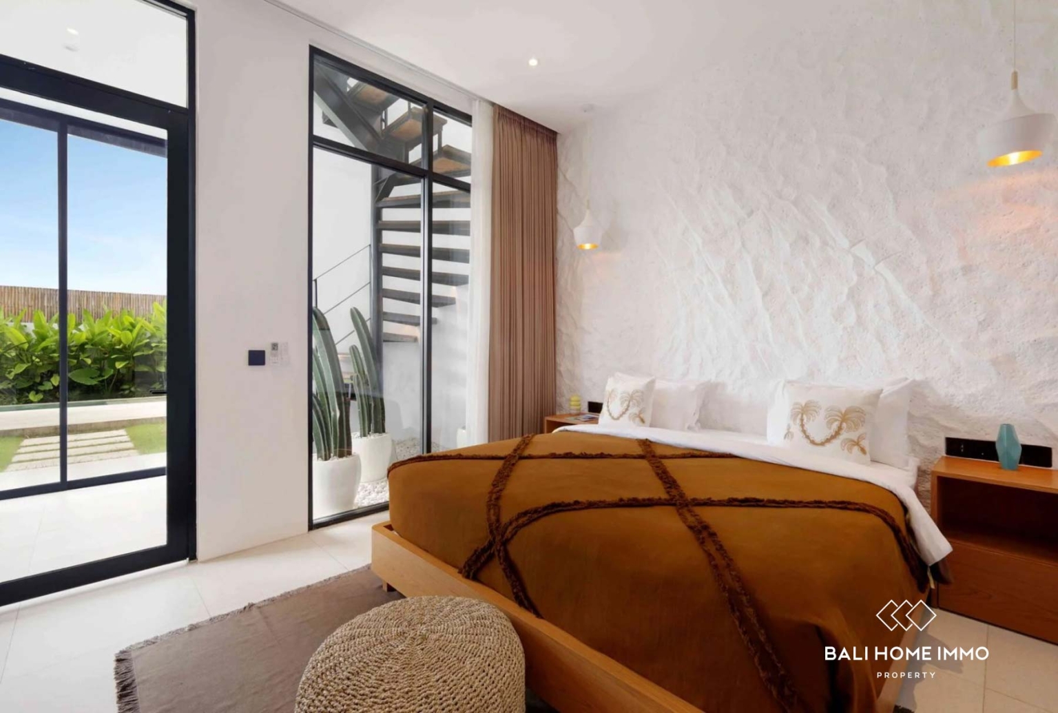 Modern 3 Bedroom Villa FOR LEASEHOLD SALE in BERAWA BALI view 8