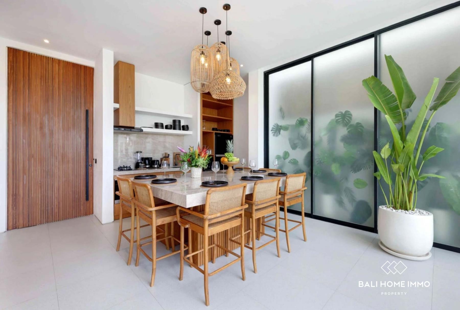 Modern 3 Bedroom Villa FOR LEASEHOLD SALE in BERAWA BALI view 5