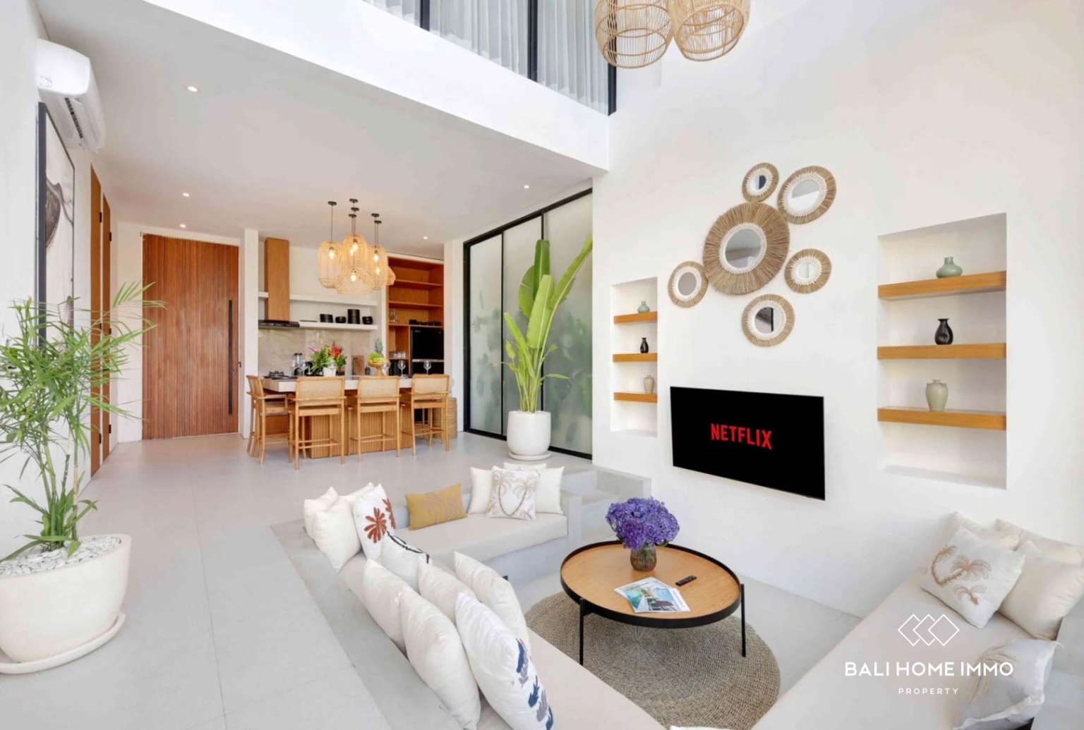 Modern 3 Bedroom Villa FOR LEASEHOLD SALE in BERAWA BALI view 2