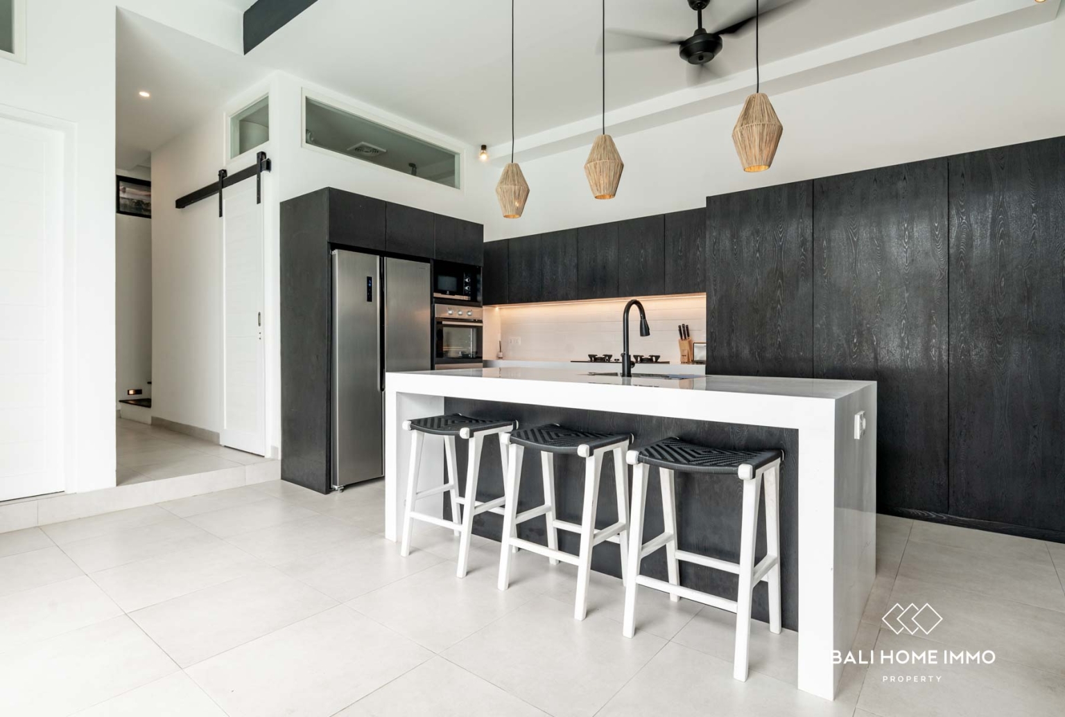MODERN 3 BEDROOM VILLA FOR LEASEHOLD SALE IN CANGGU BALI view 6