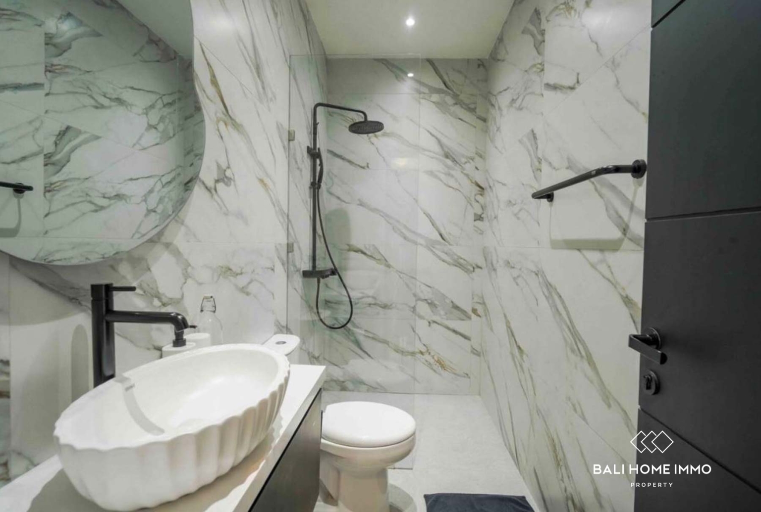 Modern 3 Bedroom Villa FOR LEASEHOLD SALE in UMALAS BALI view 14