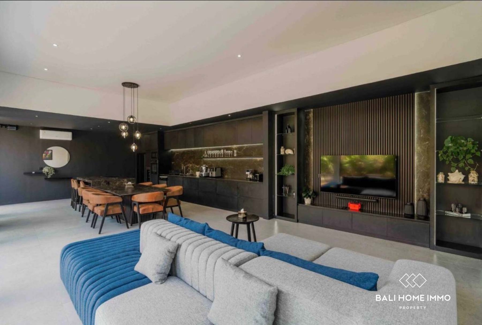 Modern 3 Bedroom Villa FOR LEASEHOLD SALE in UMALAS BALI view 3