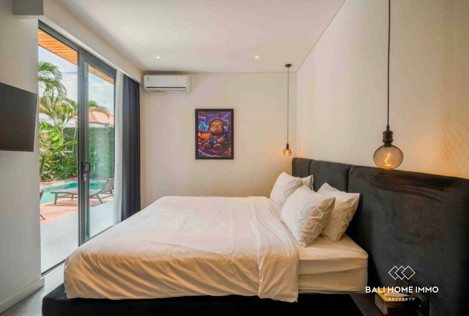 Modern 3 Bedroom Villa FOR LEASEHOLD SALE in UMALAS BALI view 11