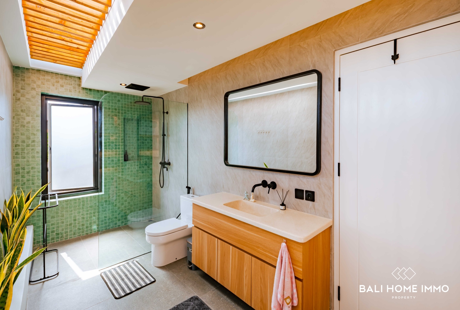 MODERN 3 BEDROOM VILLA FOR SALE IN BALI UNGASAN view 21