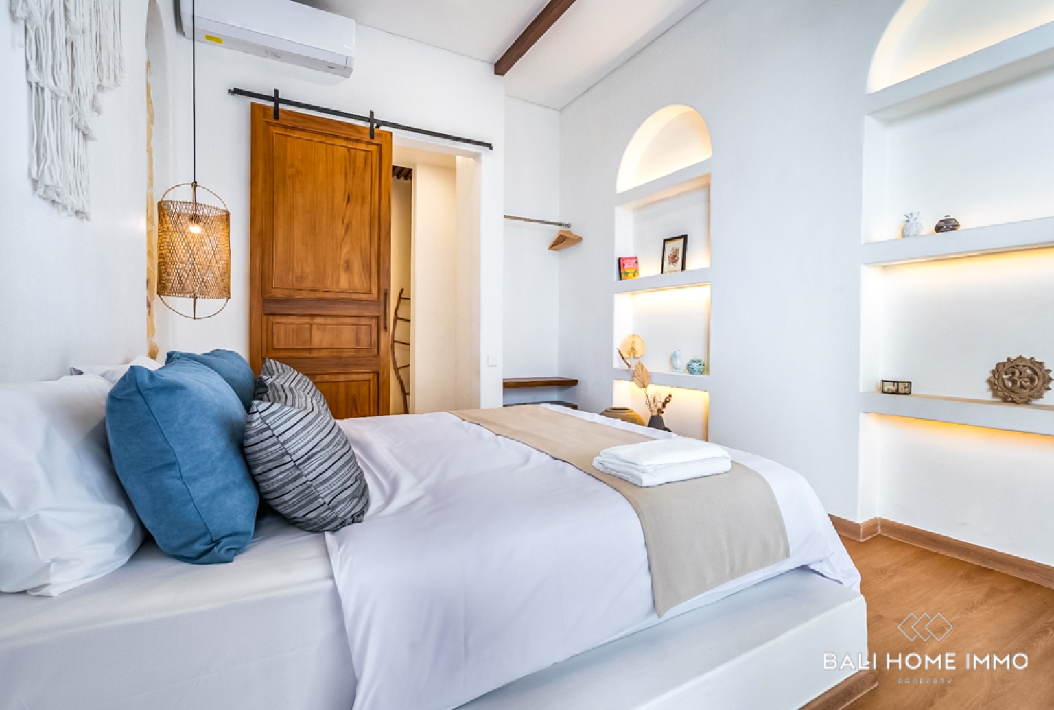 MODERN 3 BEDROOM VILLA FOR SALE LEASEHOLD  IN JIMBARAN view 5