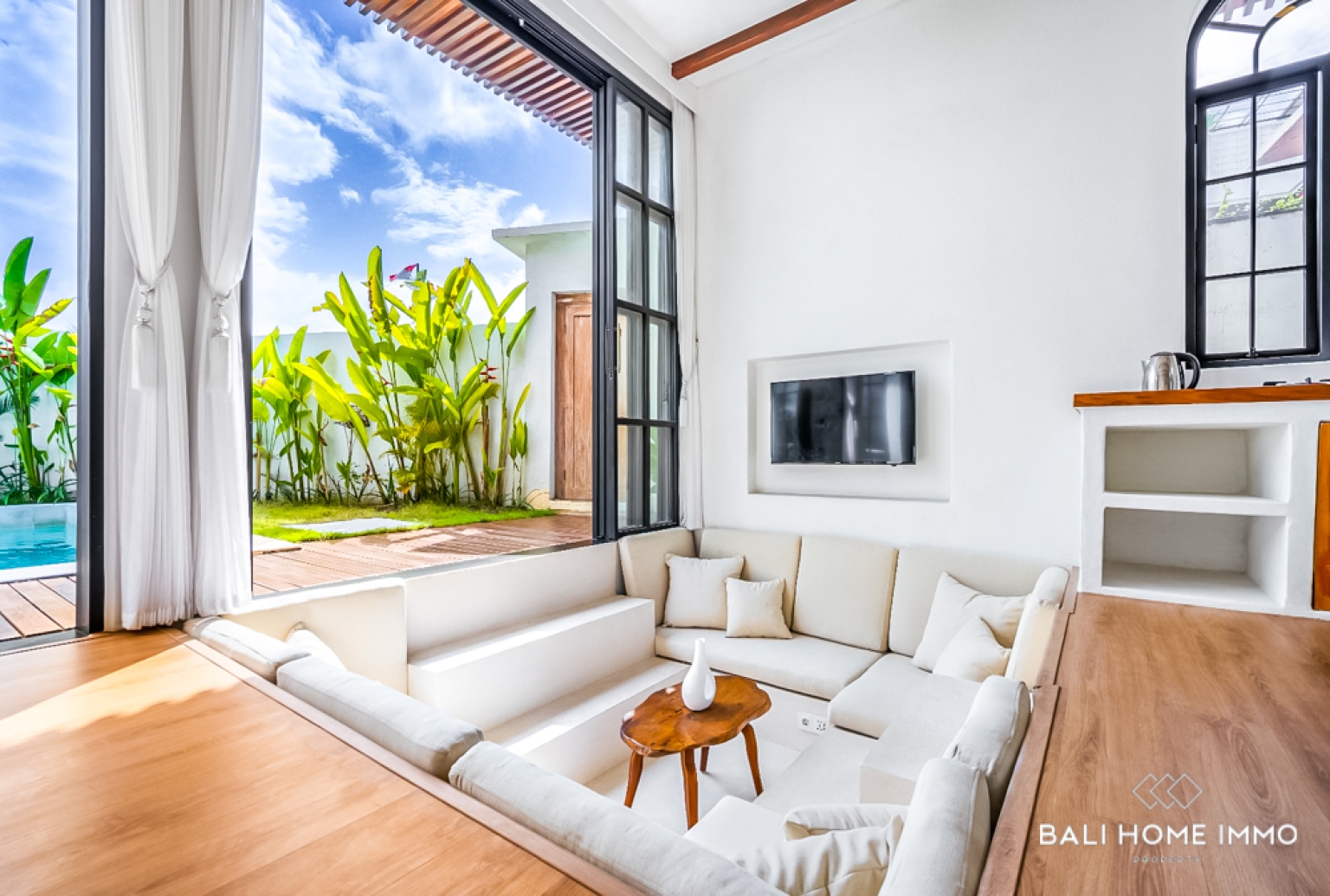 Villa moderne de 3 chambres à vendre en bail emphytéotique à Jimbaran view 4