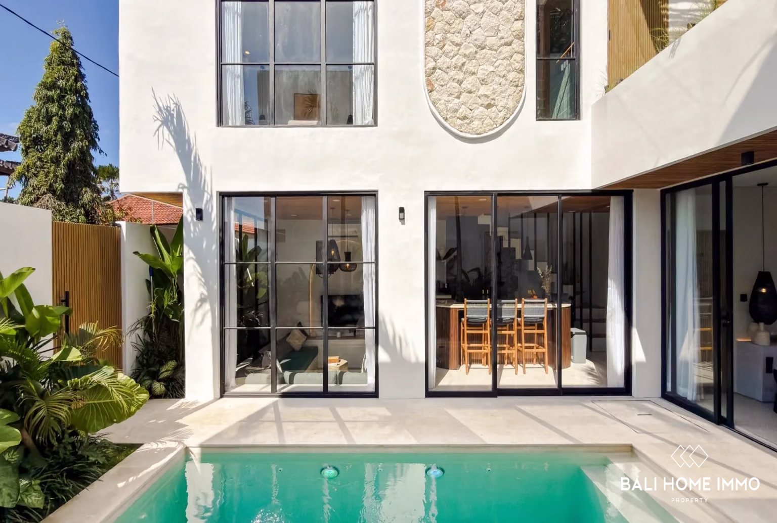 Modern 3-Bedroom Villa for Sale Leasehold in Pecatu Near Bvlgari Resort view 2