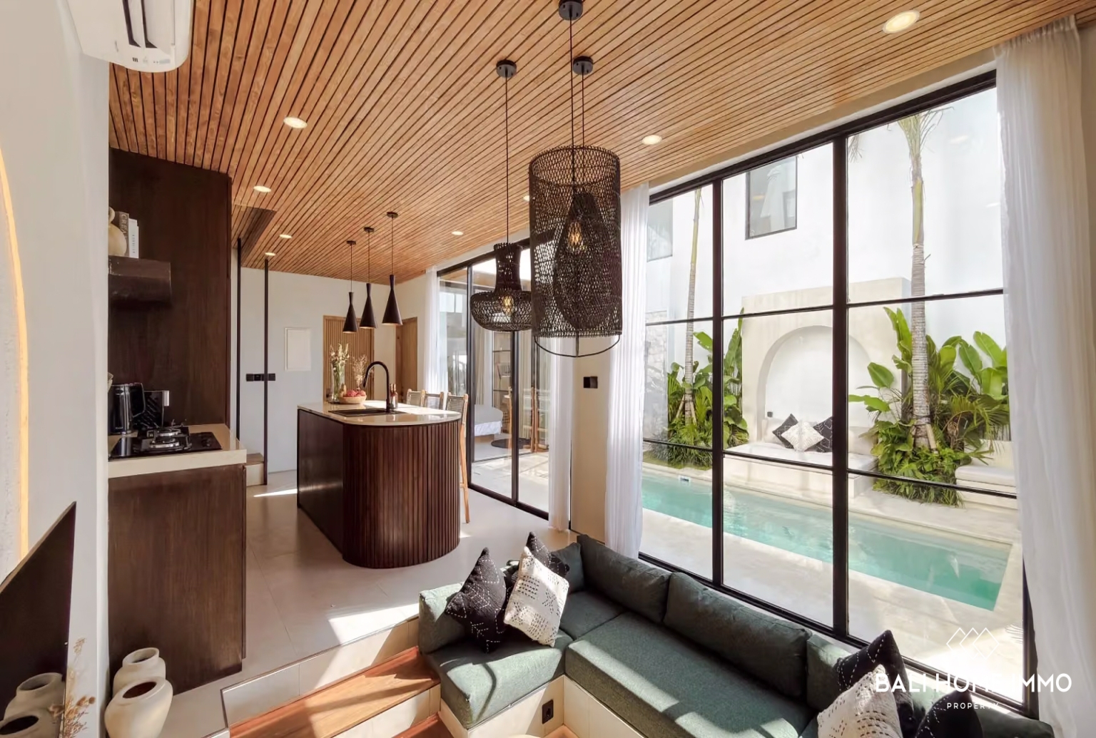 Modern 3-Bedroom Villa for Sale Leasehold in Pecatu Near Bvlgari Resort view 5