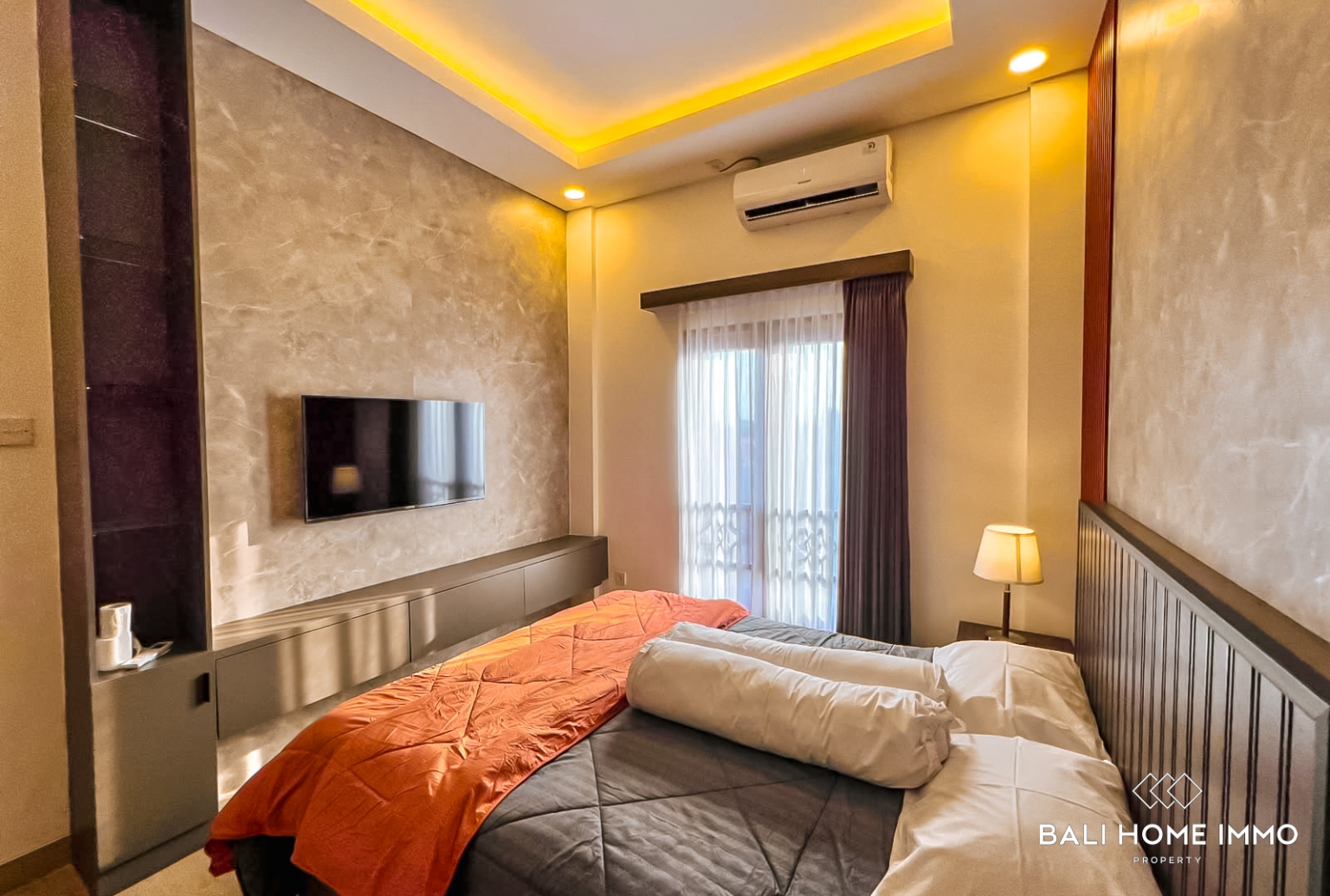 Modern 3-Bedroom Villa for Sale Near Balangan Beach view 18