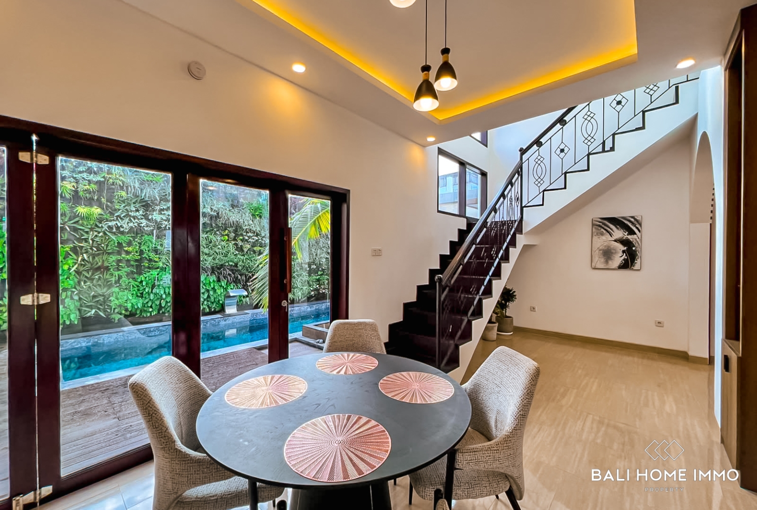 Modern 3-Bedroom Villa for Sale Near Balangan Beach view 9