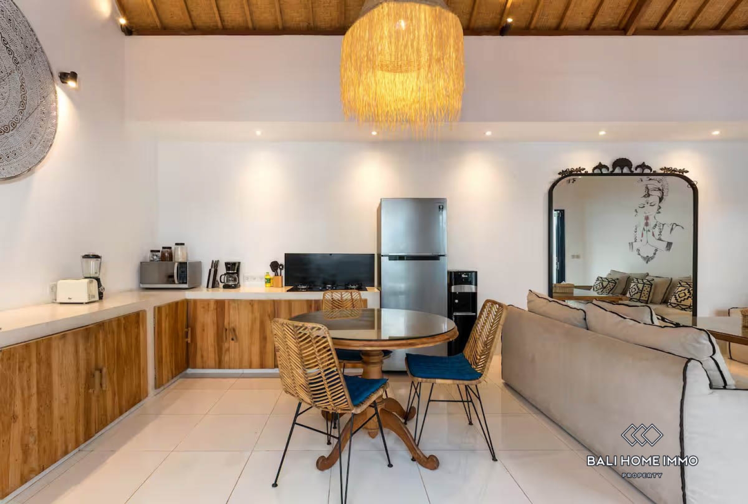 Modern 3-Bedrooms Villa With Ricefield View For Sale in Pejeng Ubud view 6