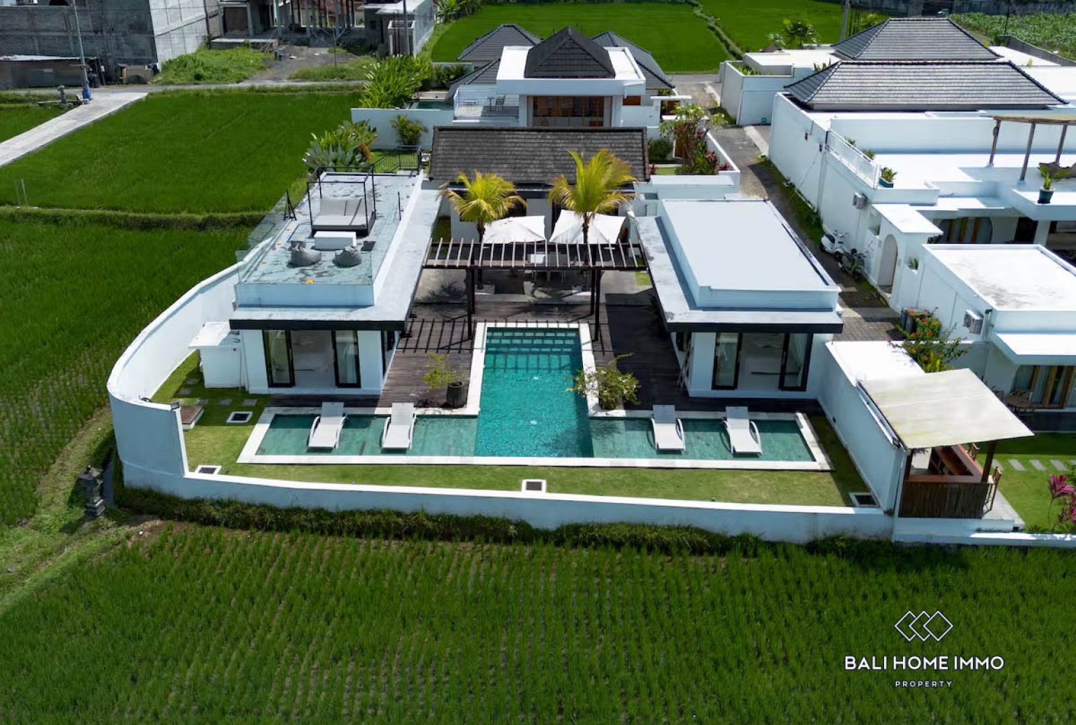 Modern 3-Bedrooms Villa With Ricefield View For Sale in Pejeng Ubud view 23