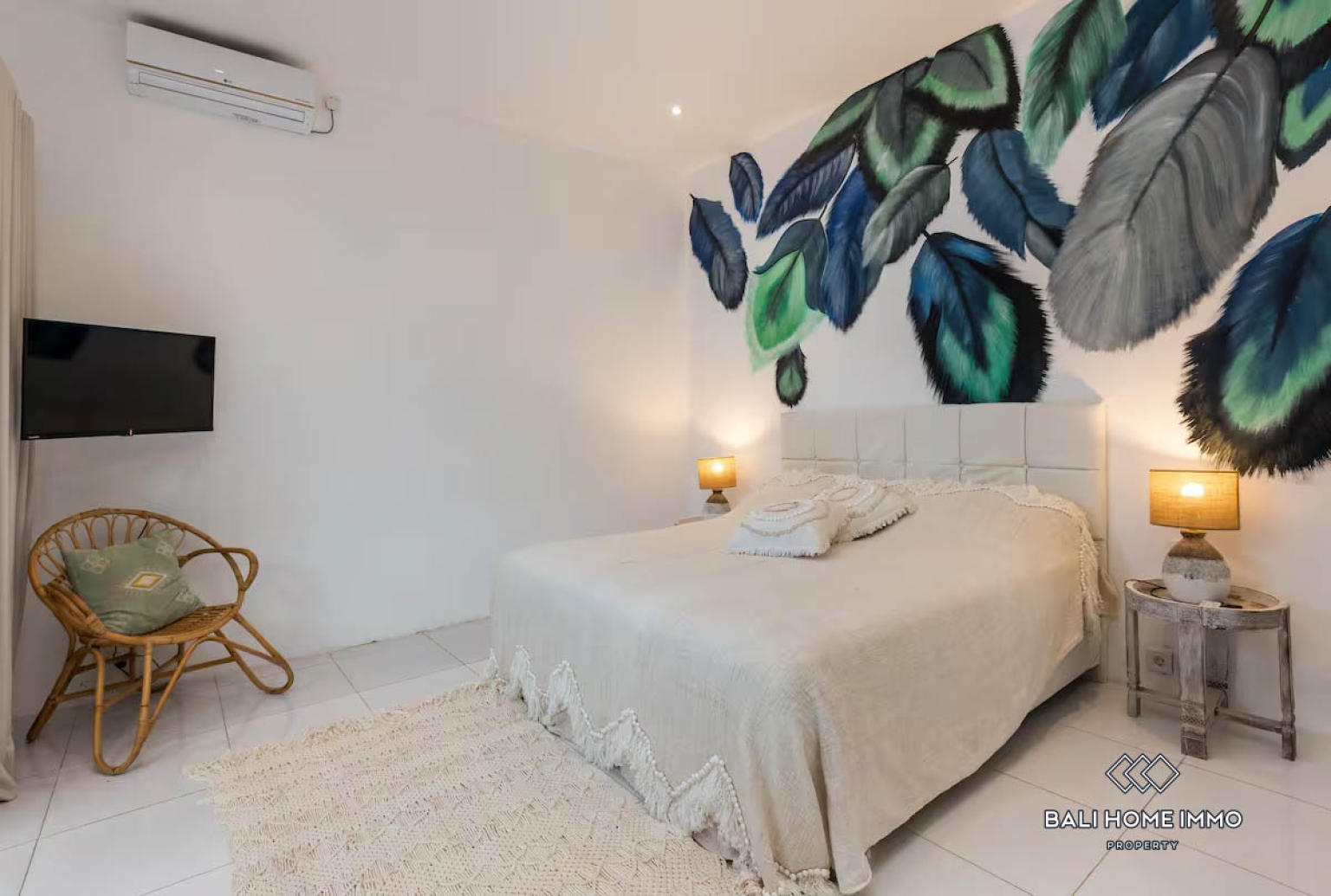 Modern 3-Bedrooms Villa With Ricefield View For Sale in Pejeng Ubud view 14