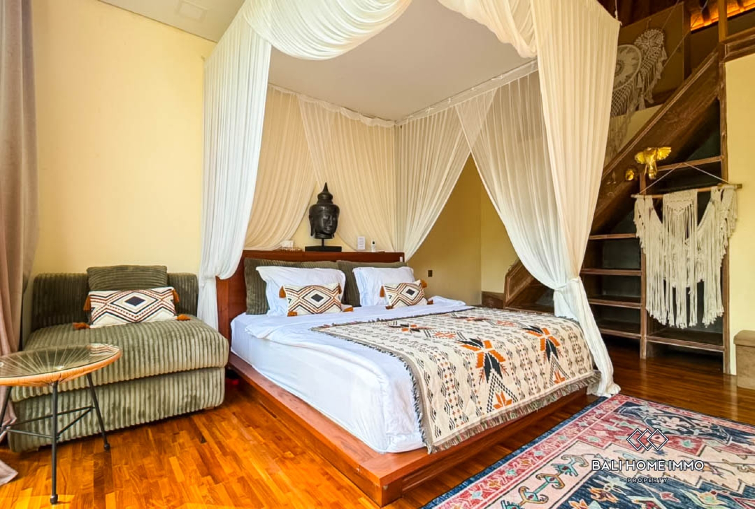 Modern 4-Bedroom Cliffside Villa with for sale and rent in Ubud view 10